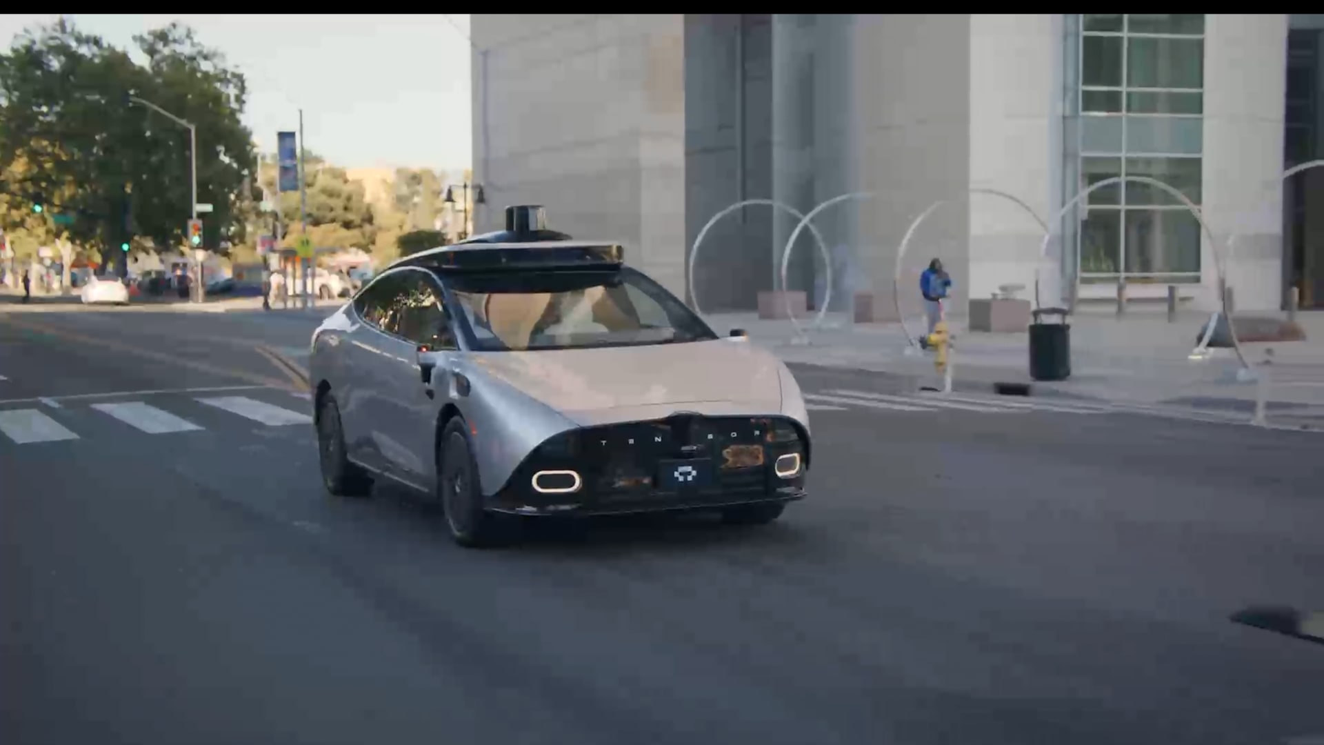 تستجيب لرغباتك.. هذه أول سيارة روبوتية شخصية ذاتية القيادة في العالم