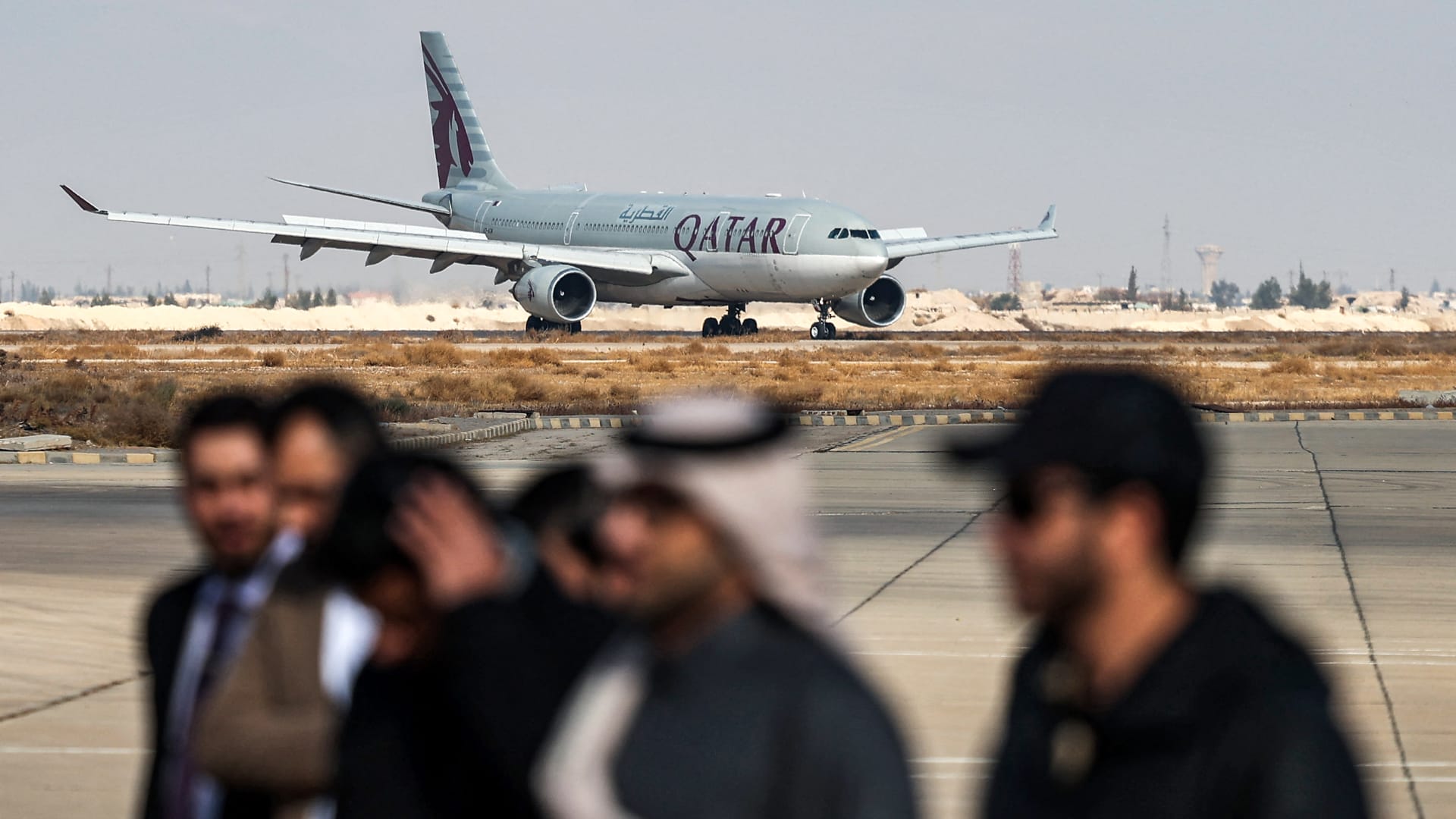 الخطوط الجوية القطرية ستبيع حصتها بكاثي باسيفيك.. إليكم قيمتها بالدولار