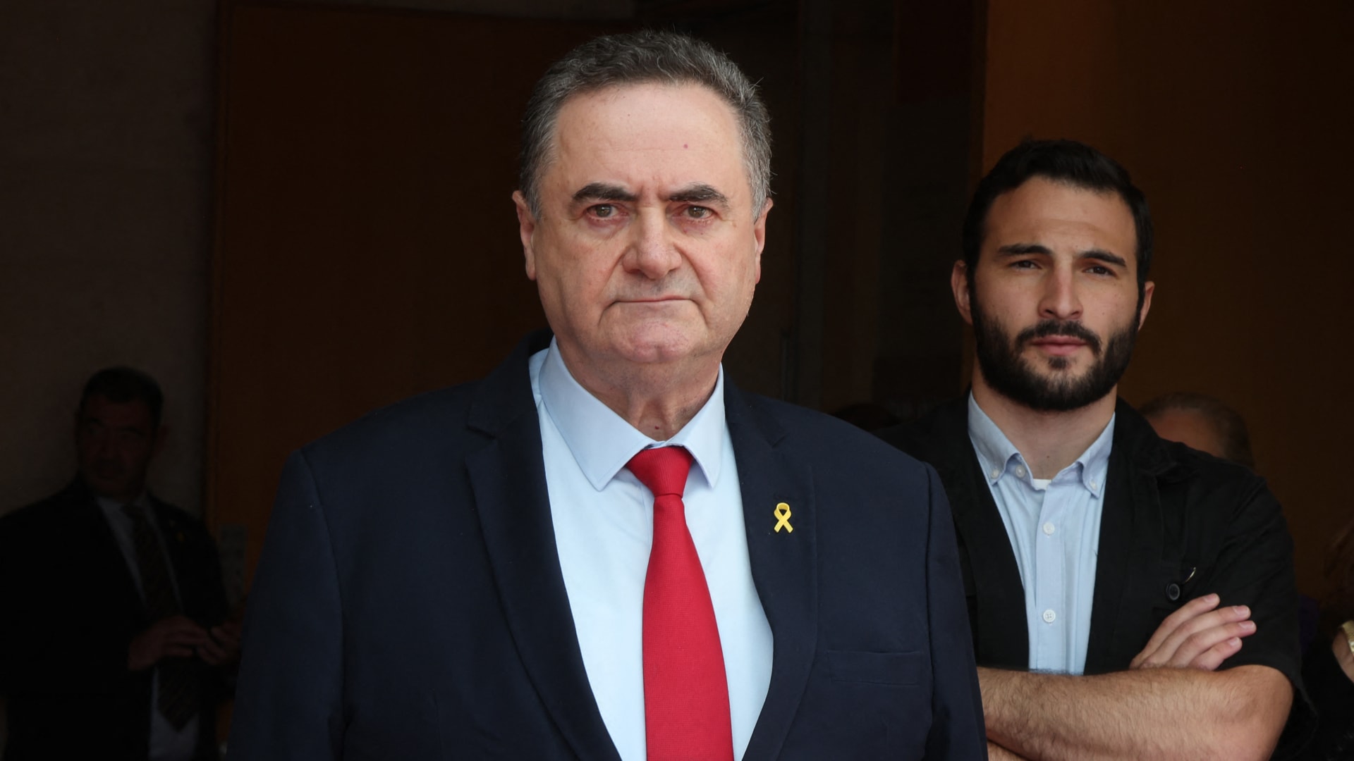 وزير الدفاع الإٍسرائيلي يأمر بتحويل المنطقة المحاذية للحدود مع مصر إلى "عسكرية مغلقة".. فما السبب؟