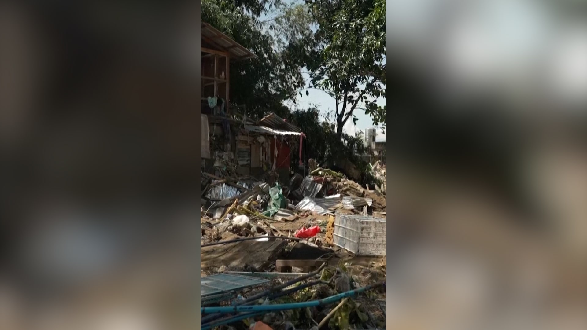 إعصار كالماغي يخلّف أكثر من 100 قتيل في الفلبين