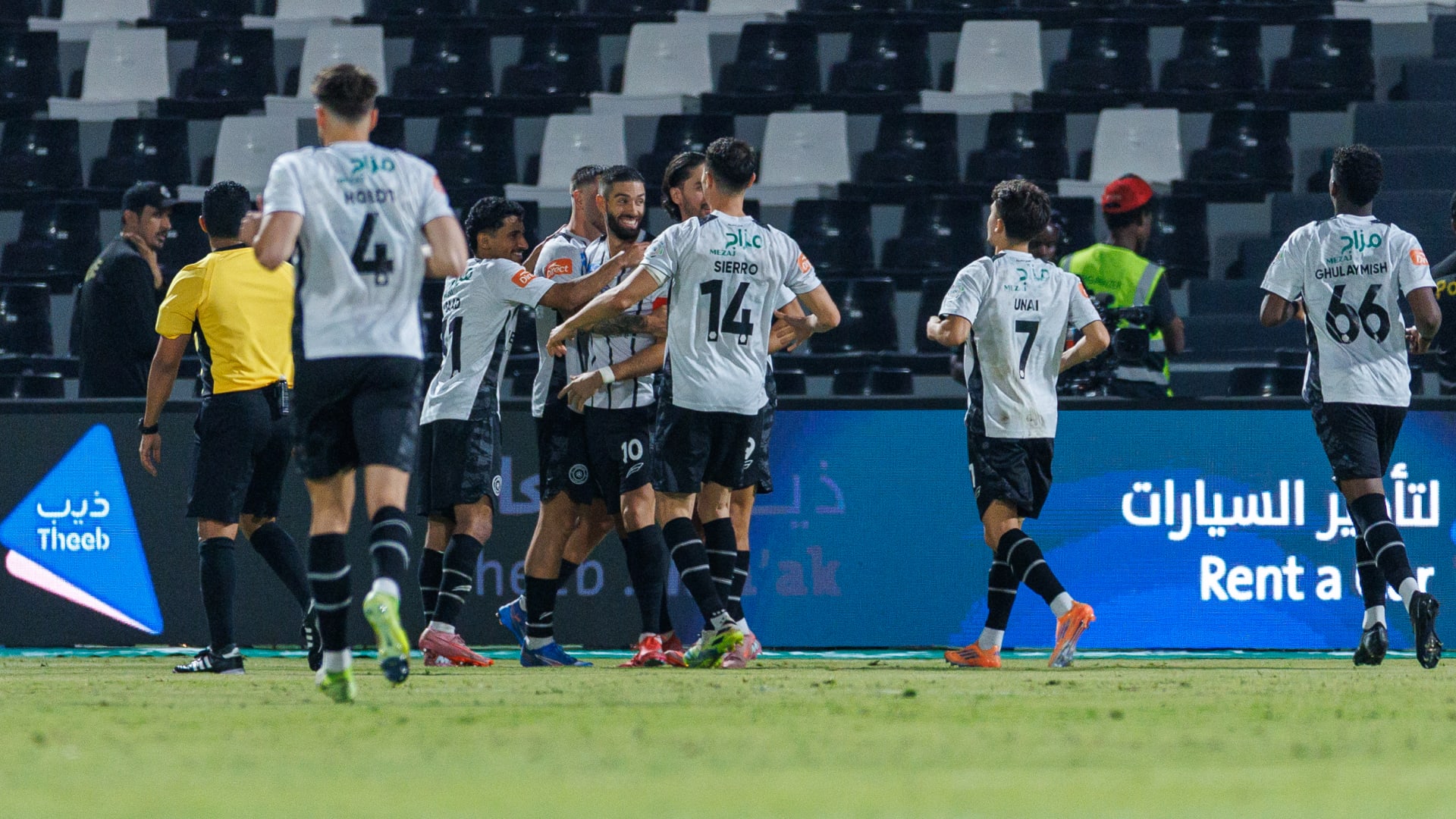 بعد إعلان فيفا إيقاف قيد الفريق.. أول تحرك رسمي من الشباب السعودي