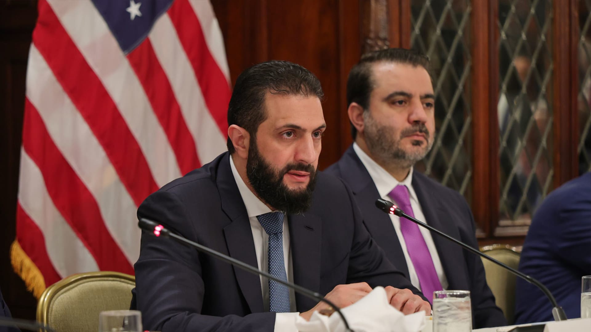 سوريا.. فيديو أسلوب رد أحمد الشرع على مذيعة سألته عن "الندم" حول هجمات 11 سبتمبر يشعل تفاعلا