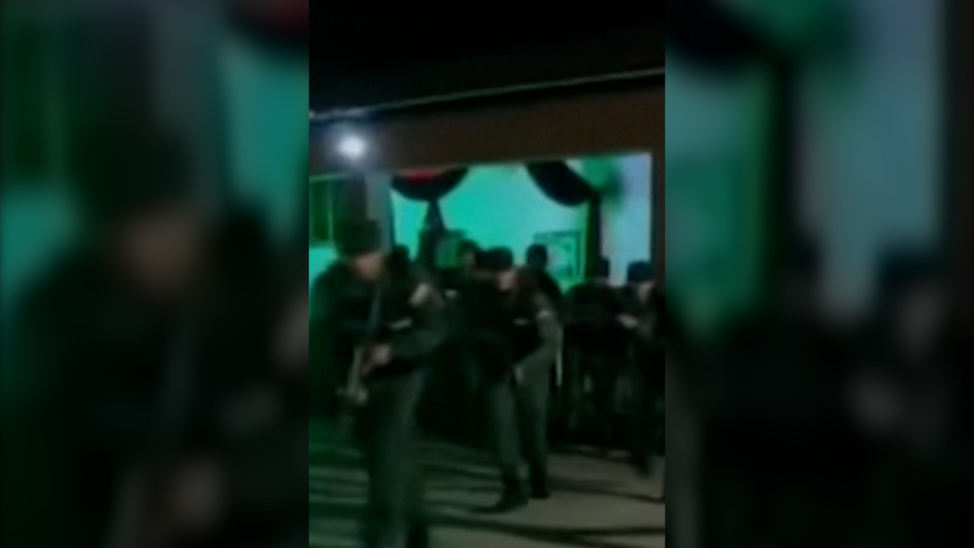 فنزويلا تُعبّئ قواتها مع دخول أضخم سفينة حربية أمريكية إلى المنطقة