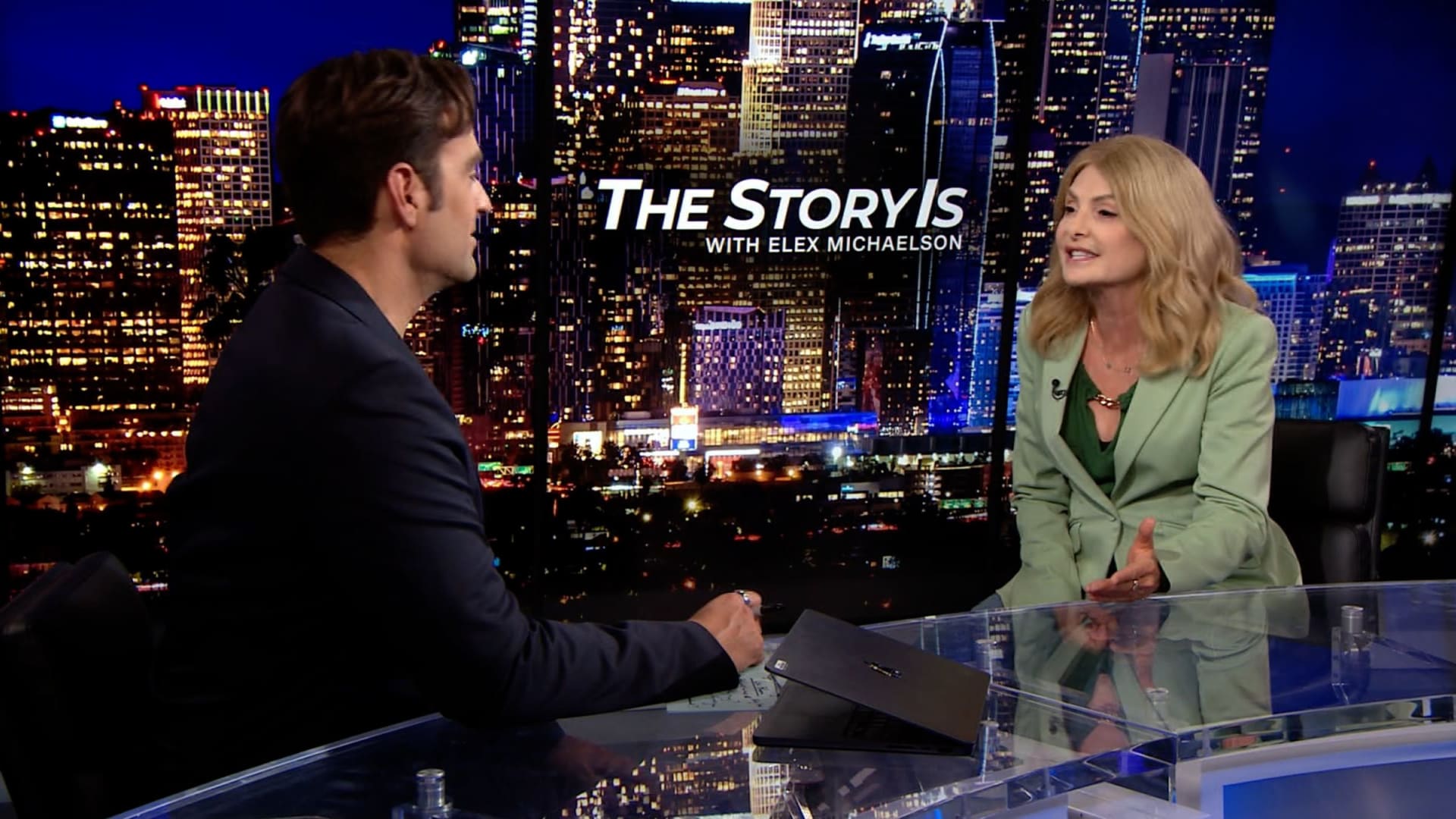 محامية لـCNN: إبستين أشار بقوة إلى امتلاكه أدلة كافية "لتدمير ترامب والقضاء عليه"