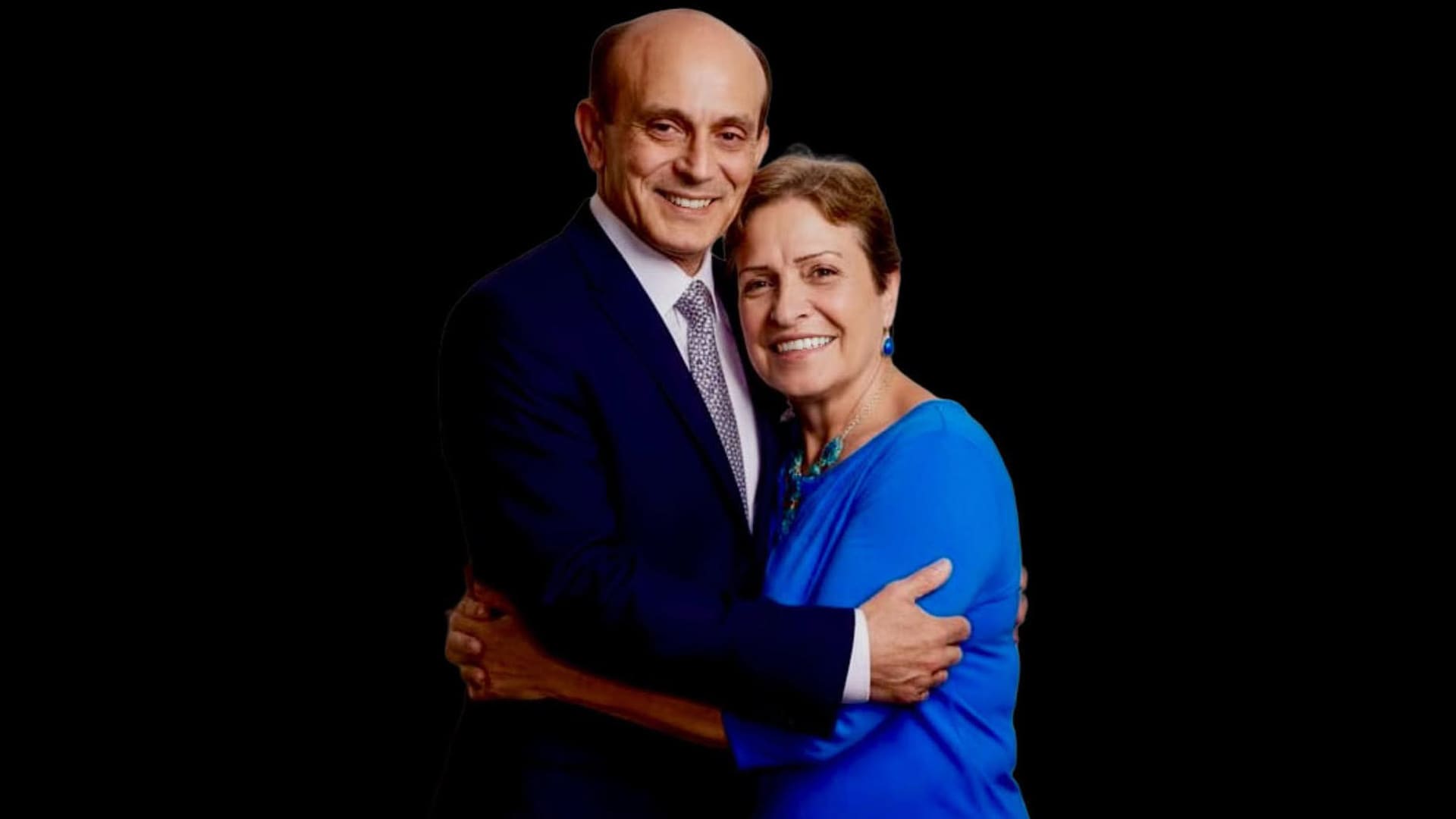 "أفتقدك كثيرا وقد اقترب اللقاء".. محمد صبحي يوجه رسالة لزوجته الراحلة من على سرير المرض