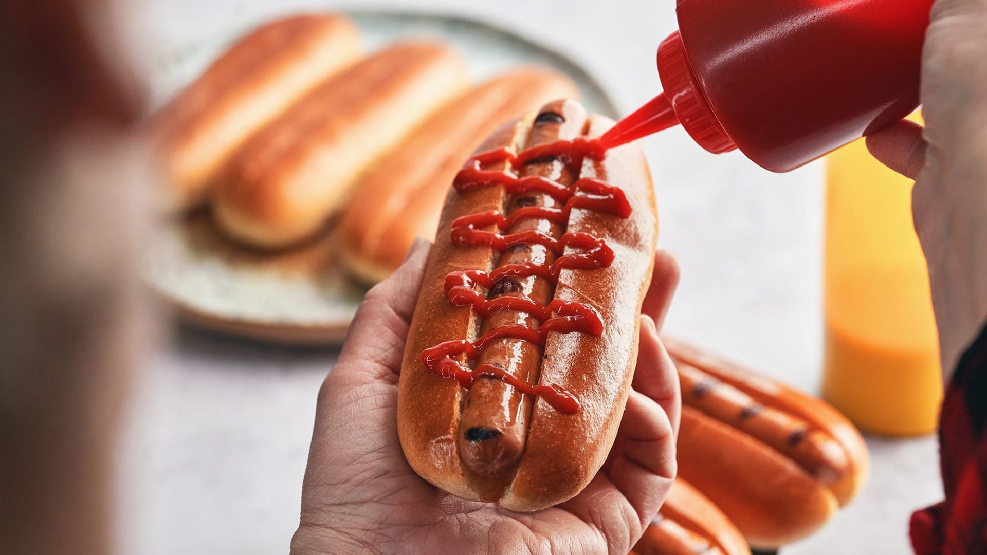 هل من رابط بين الأطعمة فائقة المعالجة وزيادة سرطانات القولون والمستقيم؟