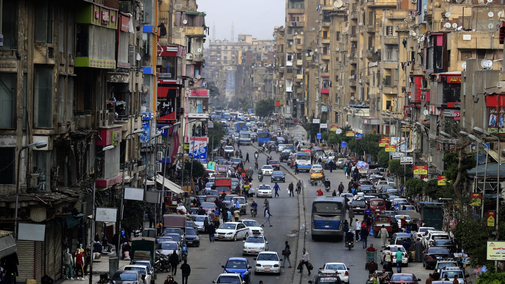 مصر: ارتفاع معدل البطالة بنسبة 6.4% خلال الربع الثالث لعام 2025.. ماذا يقول الخبراء؟