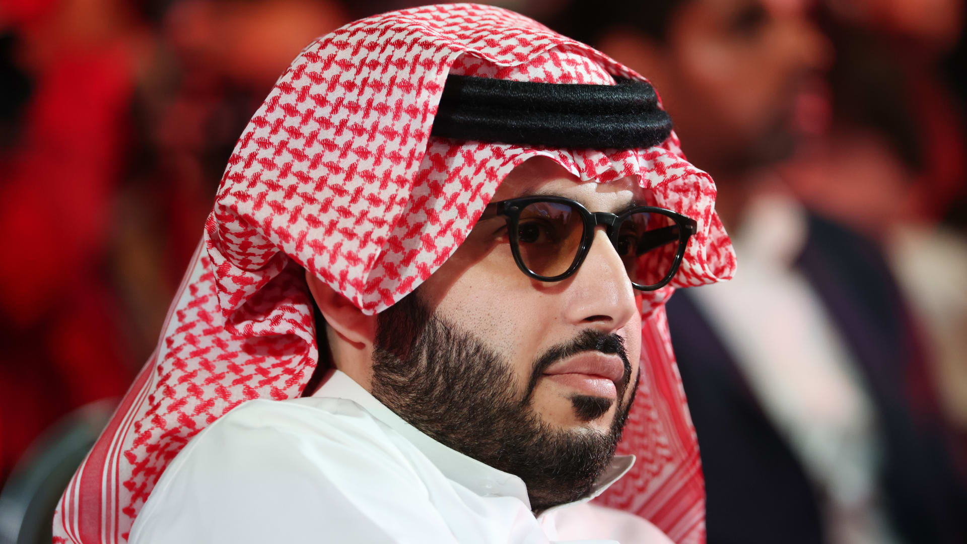 "زايد ما مات دام أبو خالد حي".. تركي آل الشيخ ينشر صورة من لقاء مع رئيس الإمارات وطحنون بن زايد