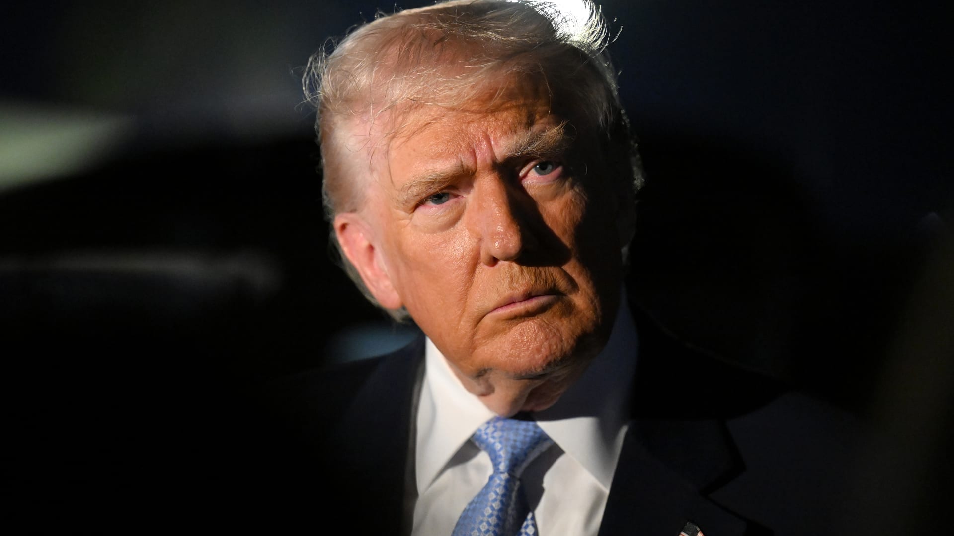 تحليل.. 3 خيارات مطروحة أمام ترامب كلها معقدة في فنزويلا