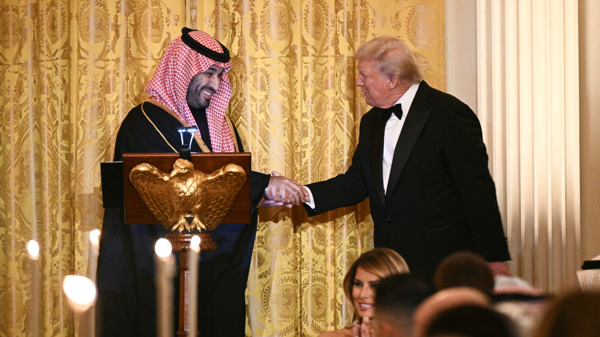 ترامب يُعلن عن تصنيف السعودية حليفًا رئيسيًا من خارج "الناتو"