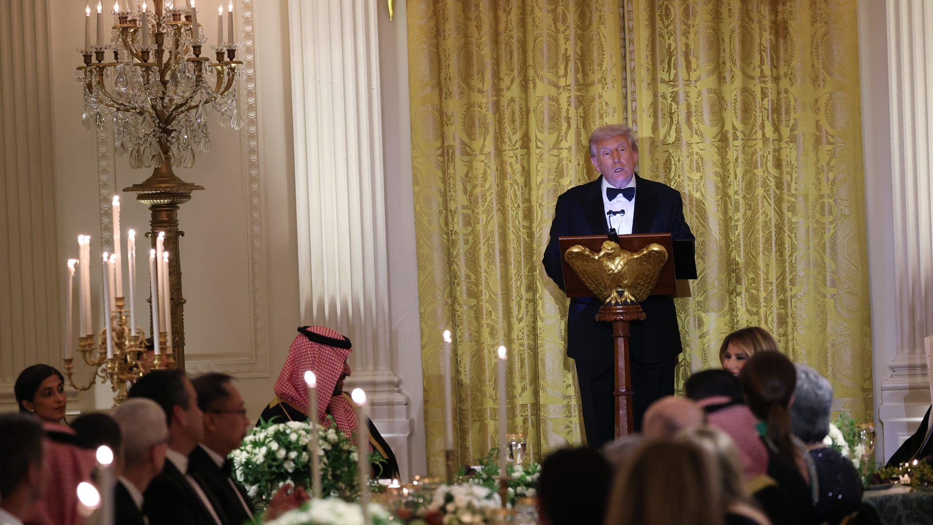 ترامب: إيران "ترغب بشدة" في إبرام اتفاق مع الولايات المتحدة