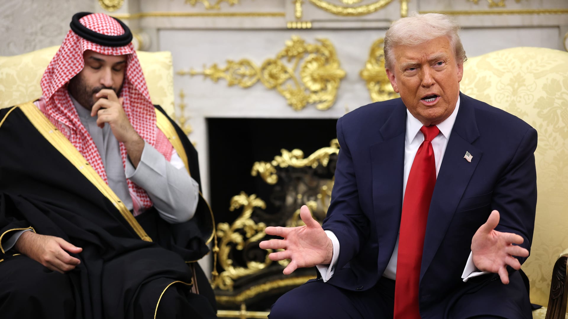 خاشقجي شخصية "مثيرة للجدل".. ترامب بجانب محمد بن سلمان يثير تفاعلا ولجنة بالكونغرس ترد