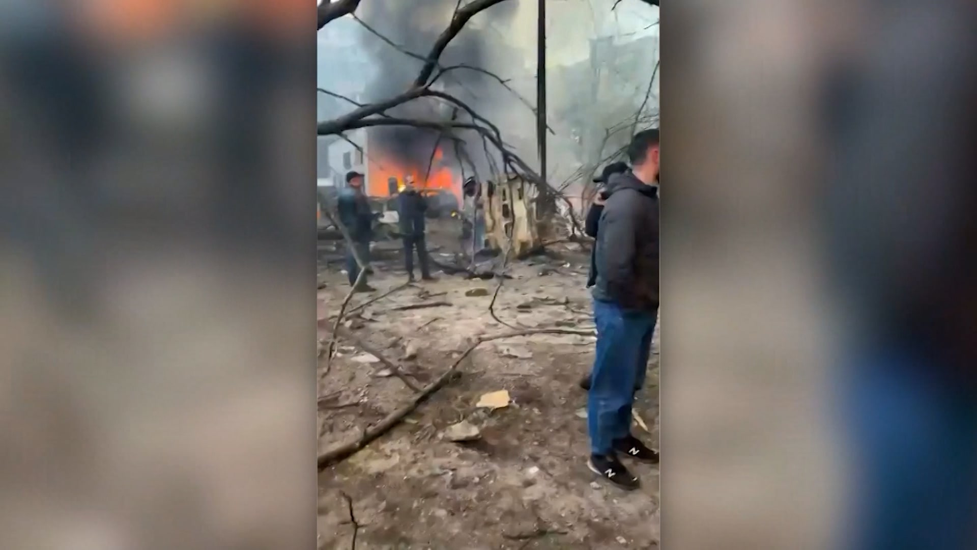 تزامنًا مع زيارة زيلينسكي لتركيا.. روسيا تقصف أوكرانيا بالصواريخ والمسيّرات