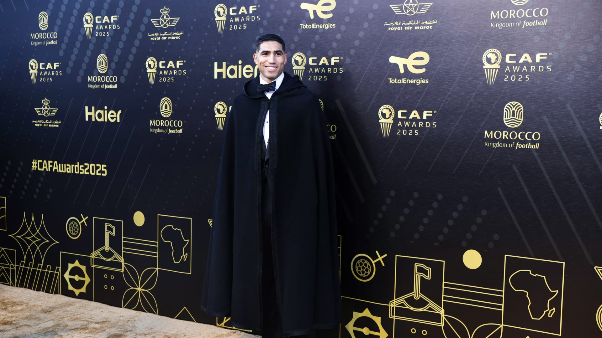 حكيمي اللاعب الأفضل.. تعرّف على الفائزين بجوائز "كاف" لعام 2025