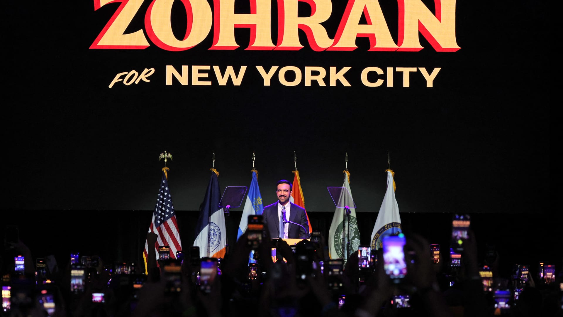 بعد شهور من العداء.. ترامب يعلن اعتزامه استقبال زهران ممداني في البيت الأبيض