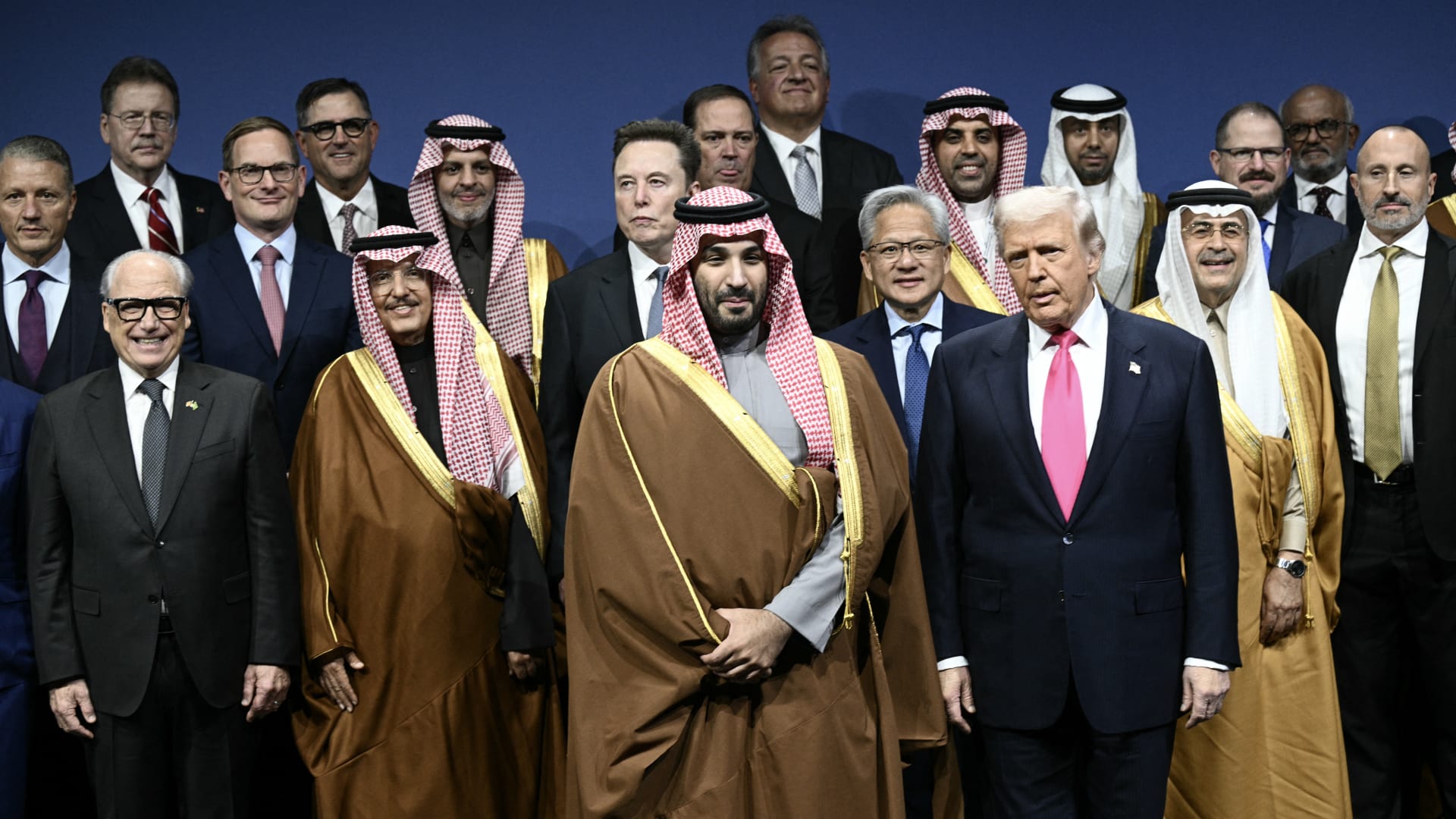 بـ3 نقاط.. أبرز ما ورد بالبيان المشترك بعد لقاء محمد بن سلمان وترامب وتوقيع شراكة بالذكاء الاصطناعي