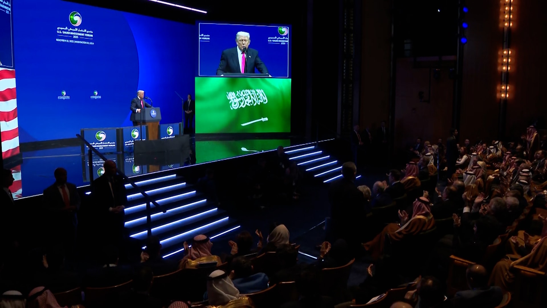 السودان.. ما قاله ترامب بعدما شرح محمد بن سلمان أهمية ما يحدث هناك