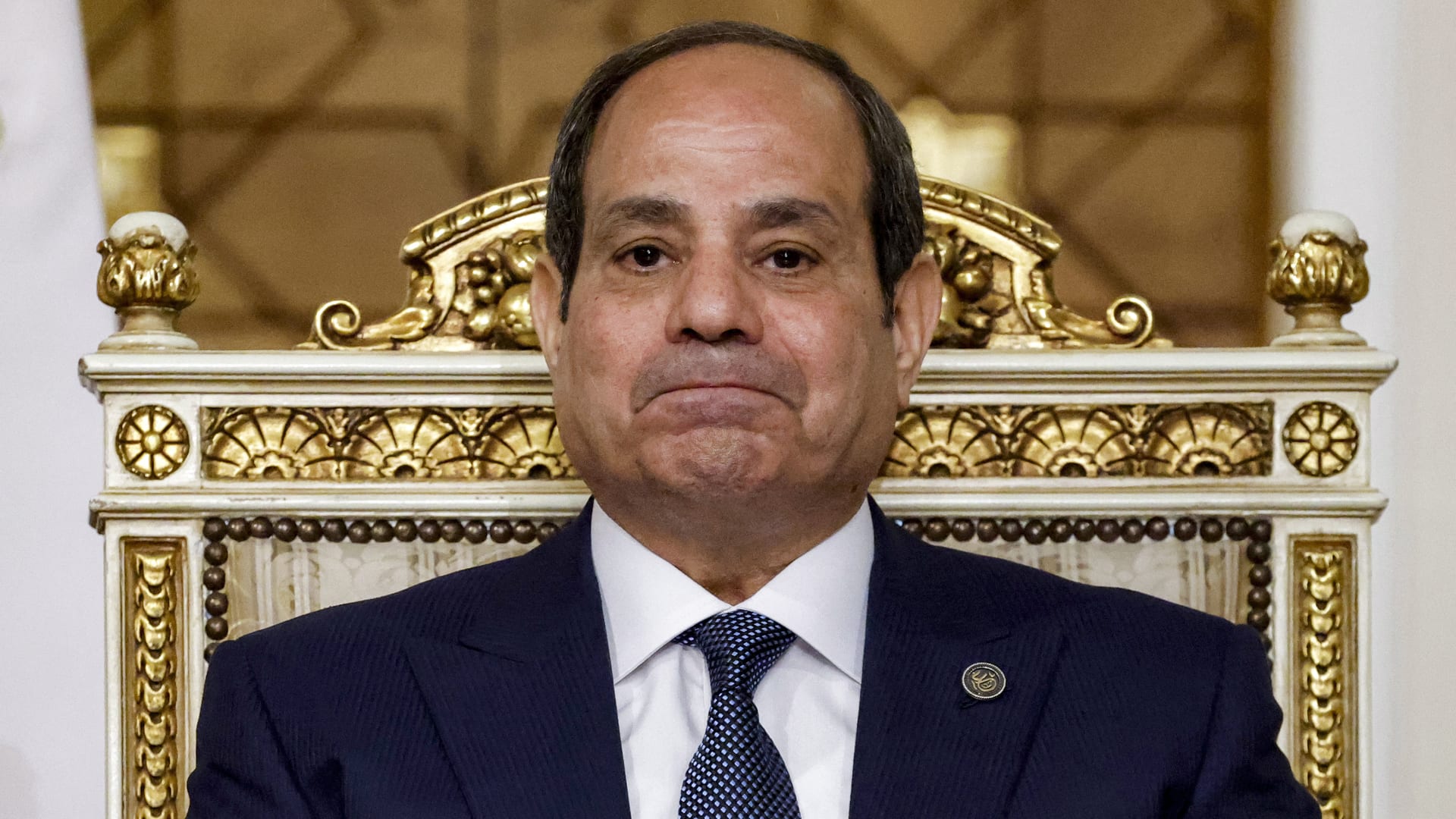 مصر.. "خناقة" علاء مبارك وهجوم ساويرس على مصطفى بكري بذكرى ميلاد السيسي يثير تفاعلا