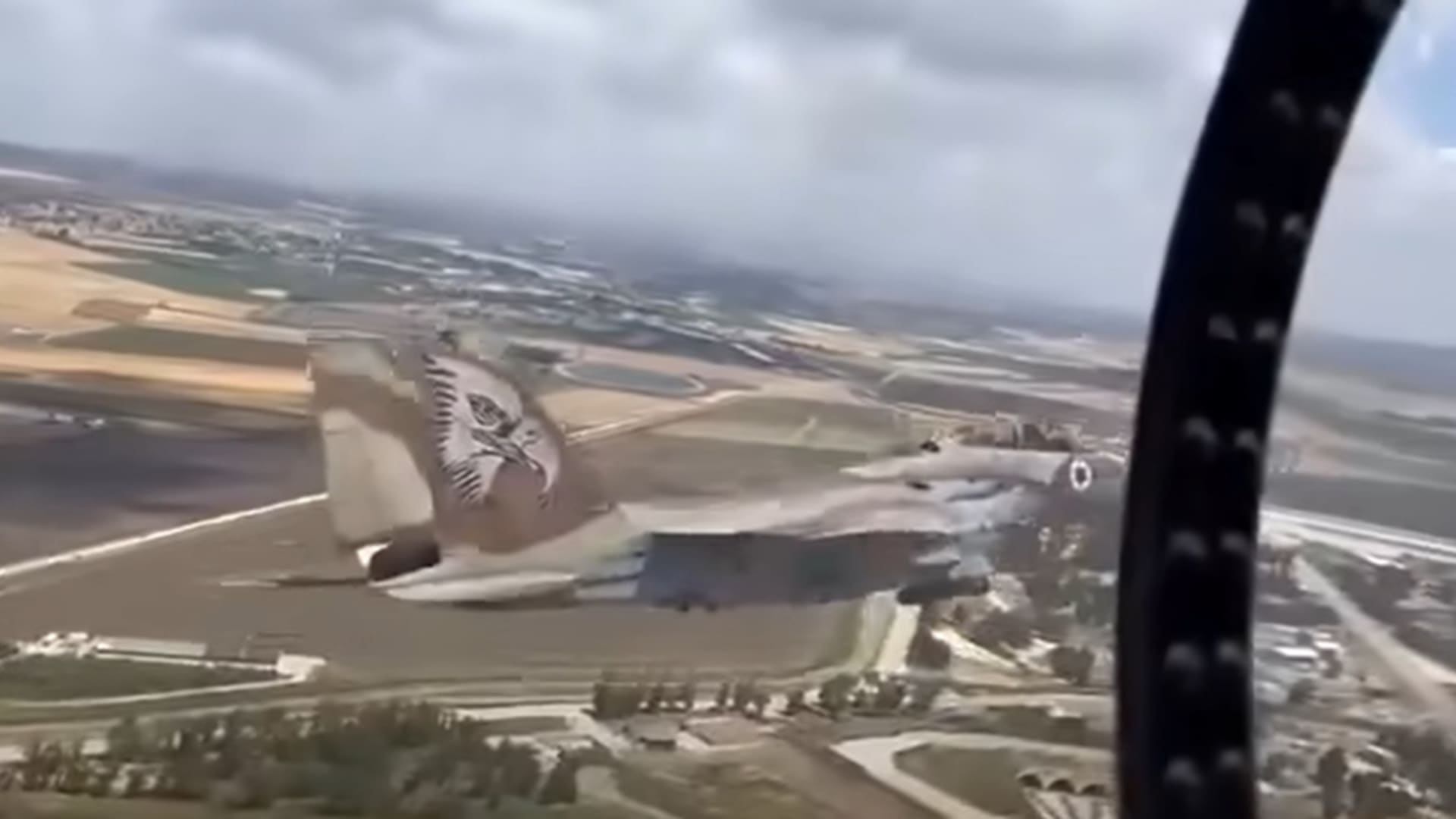 فيديو متداول لـ"تحليق مقاتلات إسرائيلية على ارتفاع منخفض فوق سوريا".. ما حقيقته؟