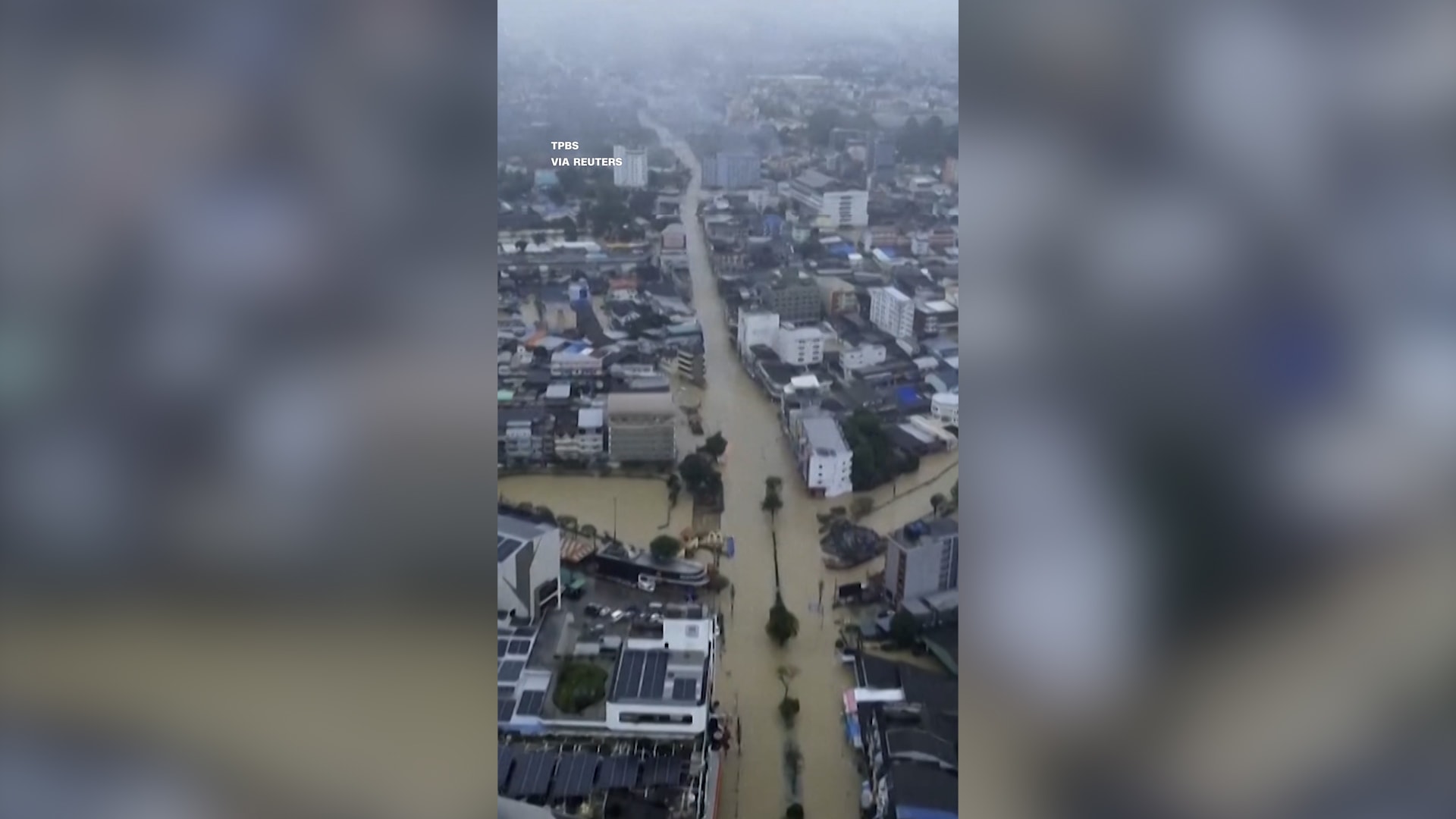 فيضانات مدمرة تحاصر 30 رضيعًا في مستشفى بتايلاند.. شاهد ما حدث