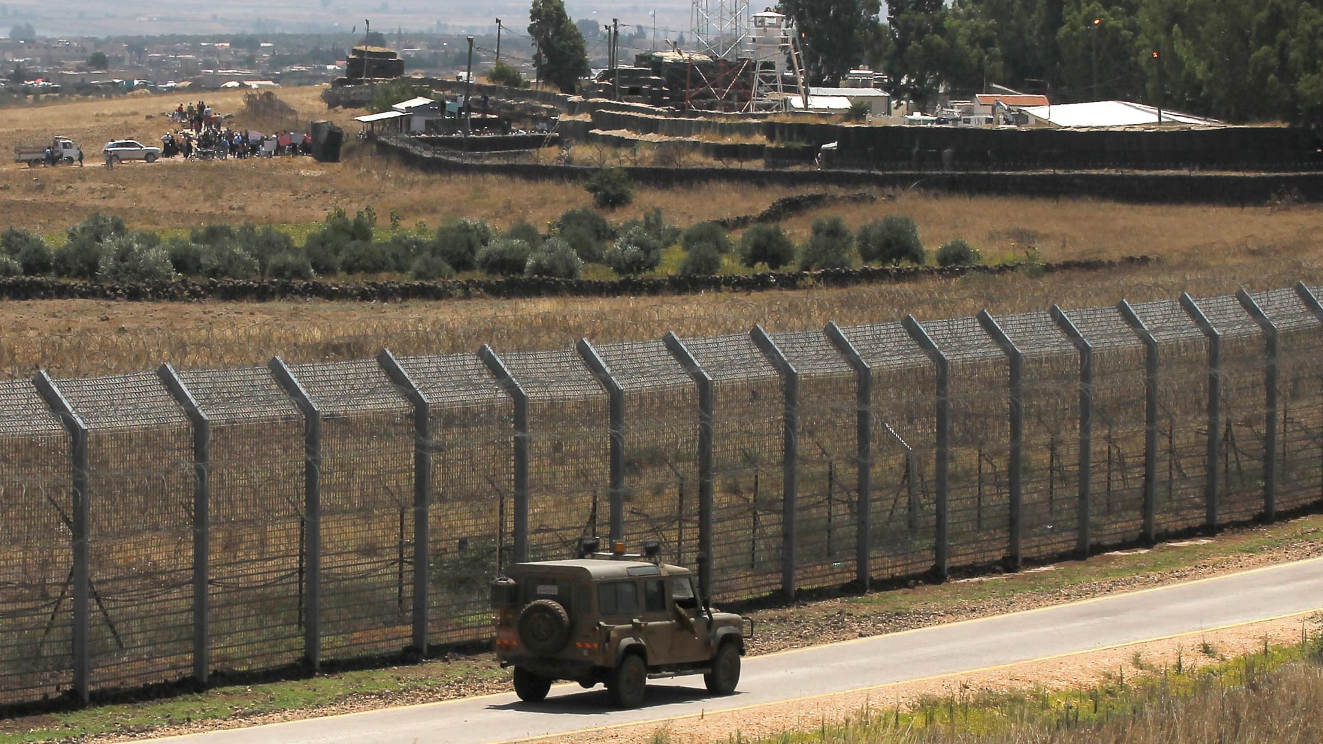 الجيش الإسرائيلي: مواطنون اقتحموا الحدود نحو الأراضي السورية وقمنا بإعادتهم
