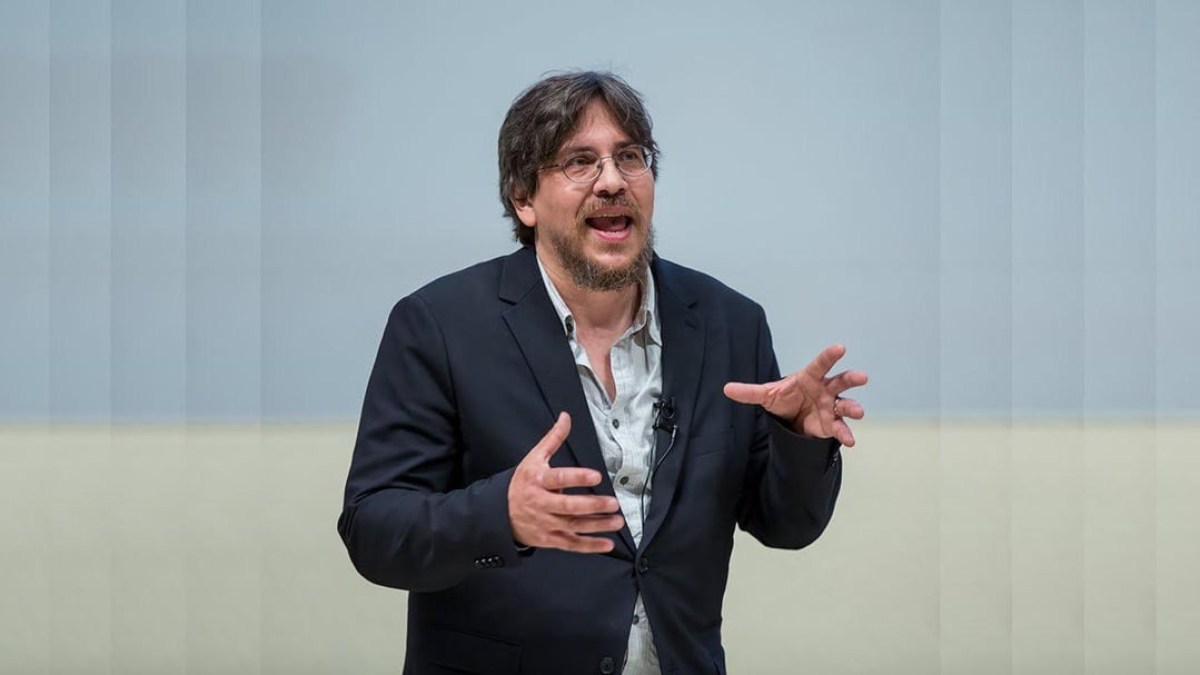 روي كاساغراندا: تحالف الصهيونيتين اليهودية والمسيحية صفقة مع الشيطان