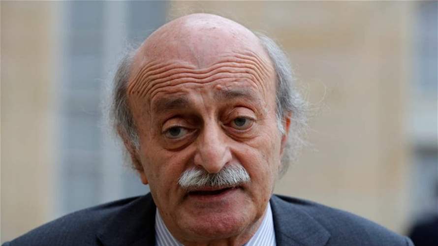 Walid Jumblatt meets former US diplomat David Hale in Beirut
