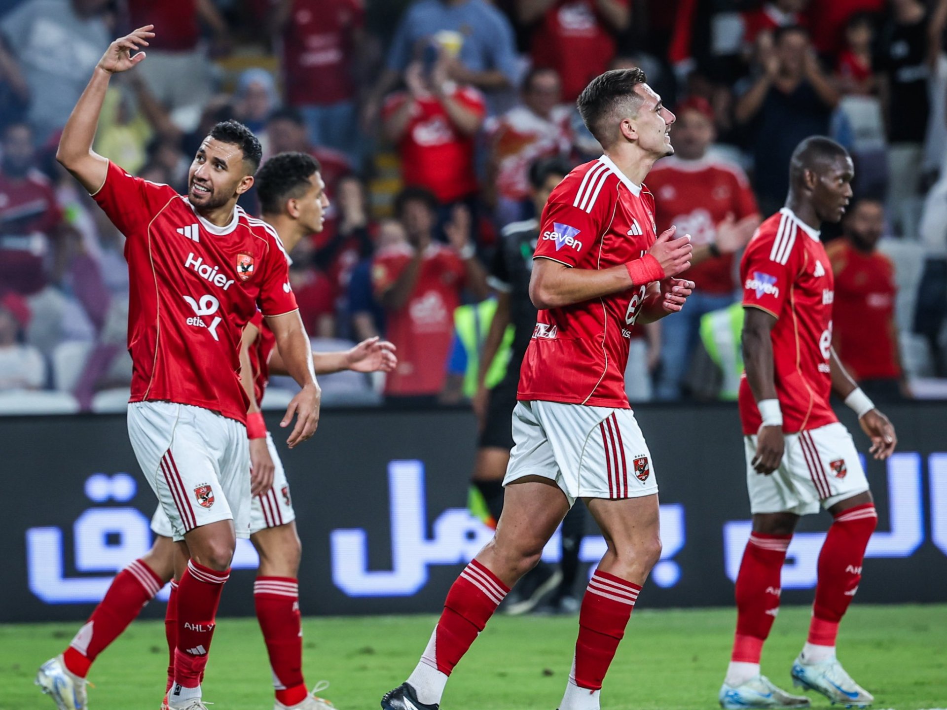 الزمالك يواجه الأهلي في نهائي كأس السوبر