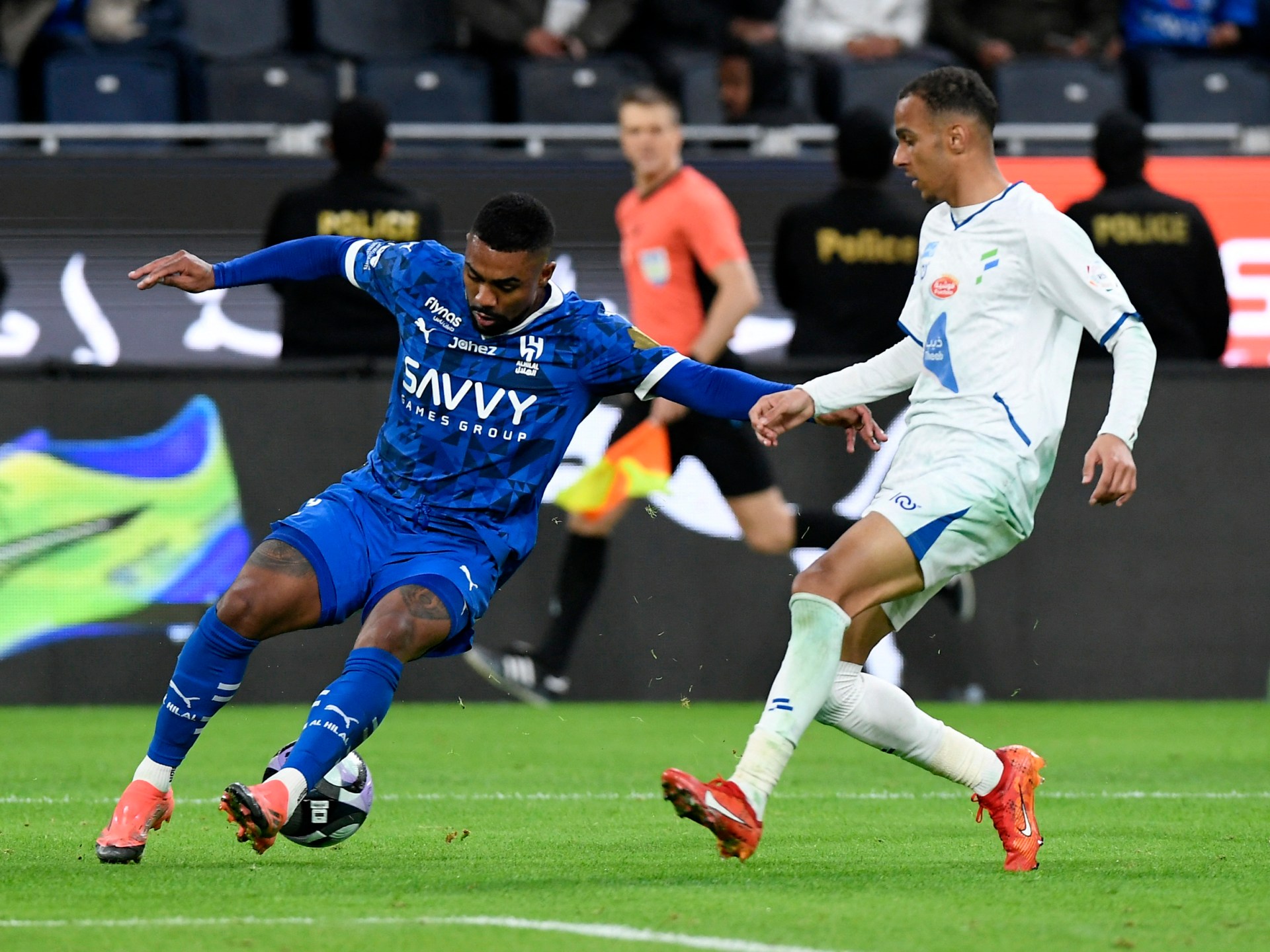 موعد مباراة الهلال ضد الفتح في الدوري السعودي والتشكيلتان المتوقعتان والقنوات الناقلة