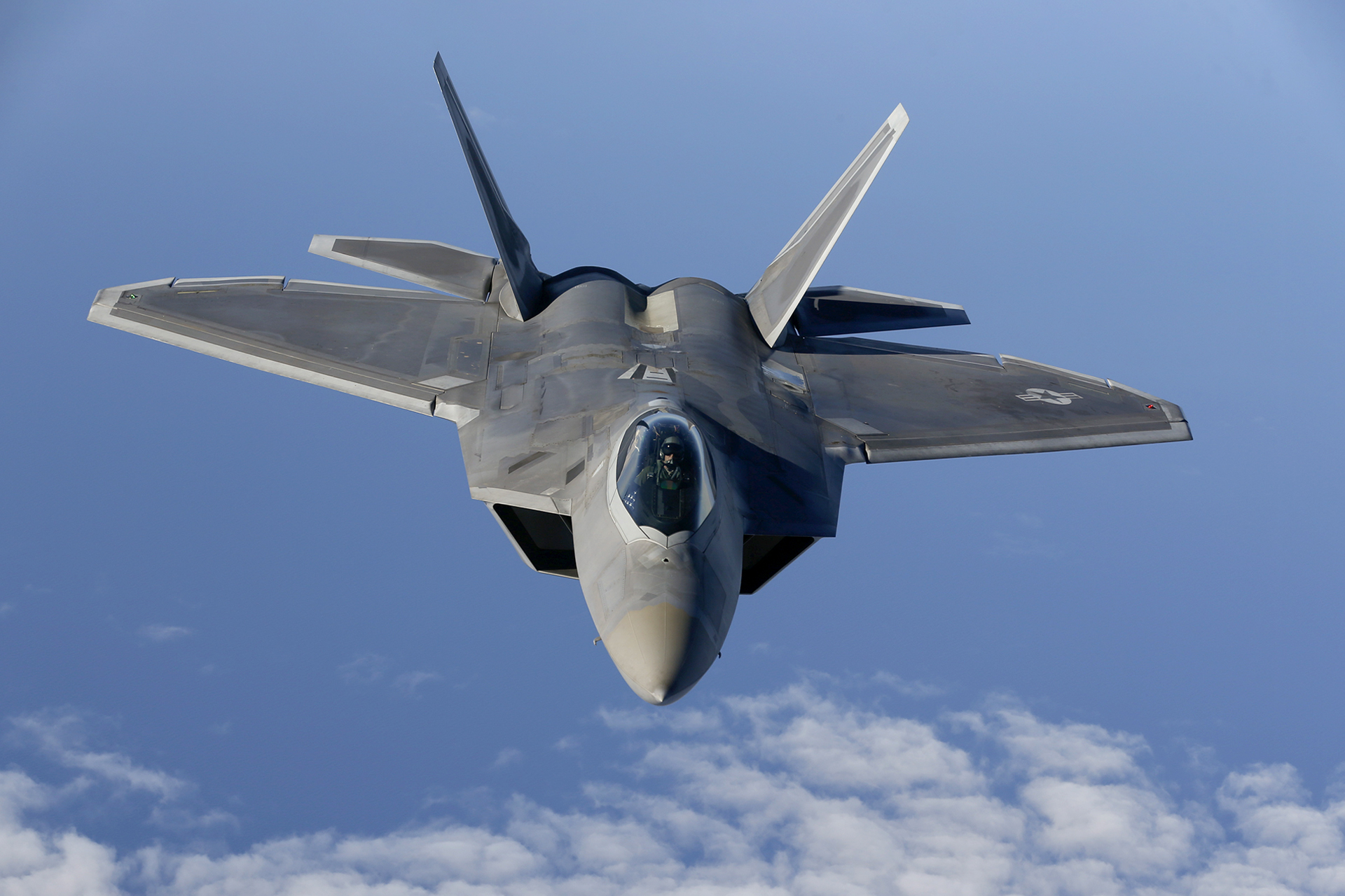 باستخدام ميكانيكا الكم.. كيف تتجهز الصين لكشف تخفّي إف-35 وإف-22؟