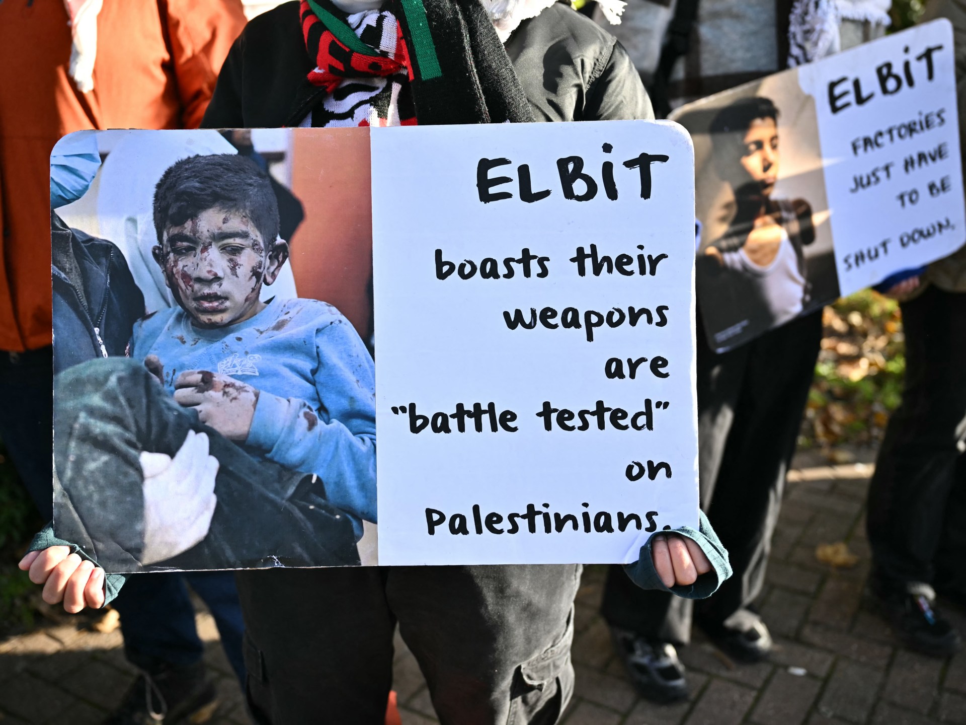 محاكمة ناشطين مؤيدين لفلسطين في بريطانيا