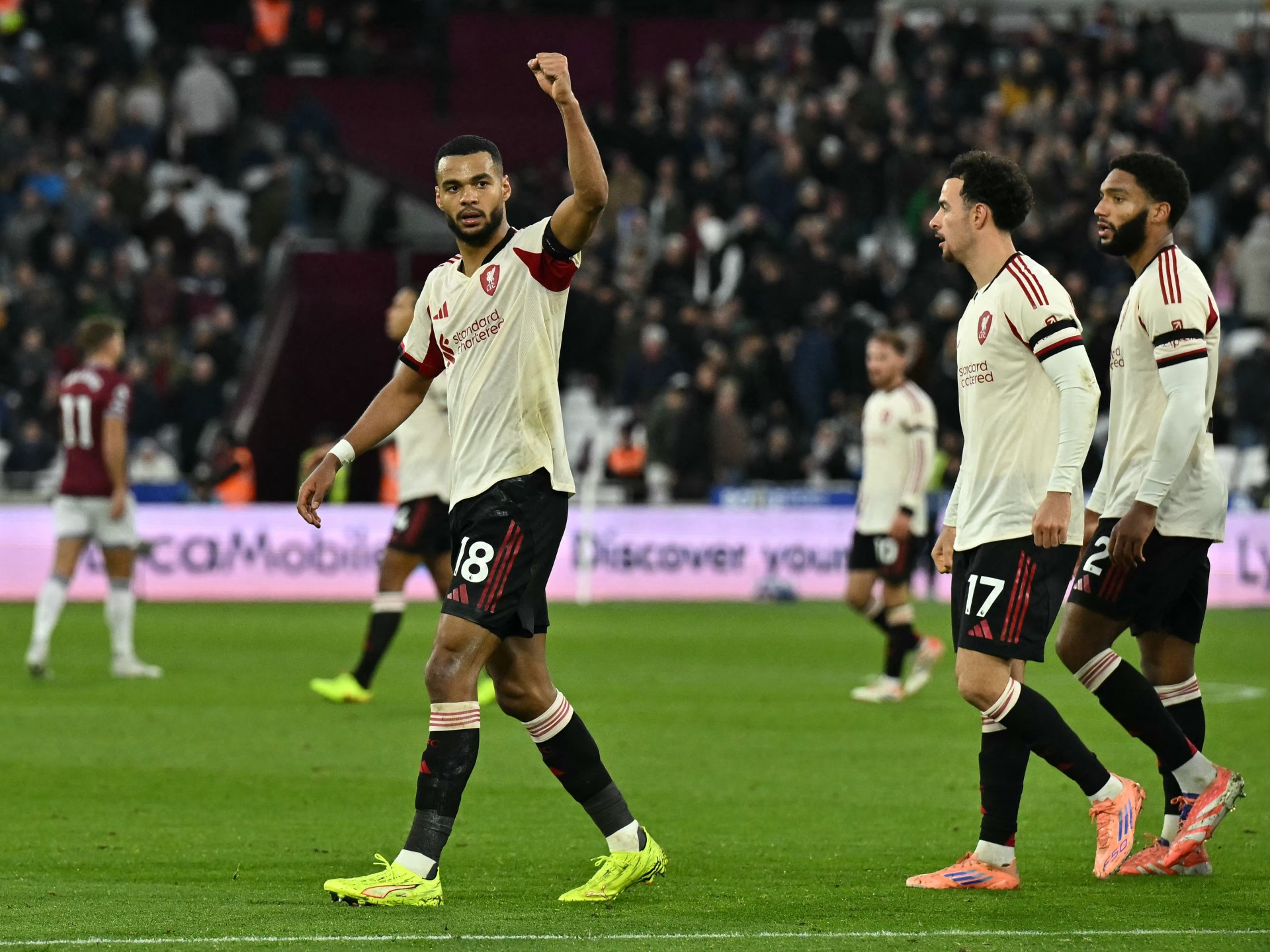 ليفربول يستعيد توازنه بفوز ثمين على وست هام بالدوري الإنجليزي