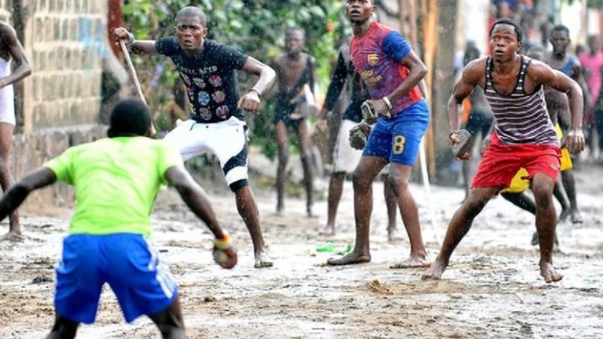 شرطة كينشاسا تطلق حملة "كانغا كانغا" ضد عصابات "الكولونا"