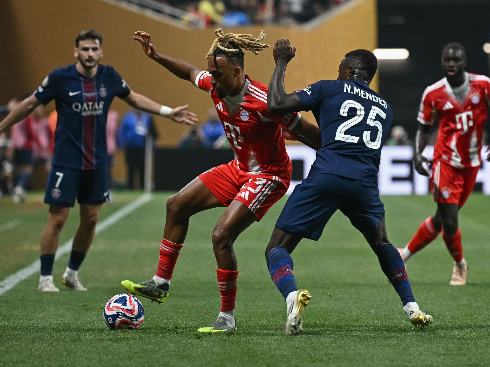 مباشر.. مباراة باريس سان جيرمان ضد بايرن ميونخ في دوري أبطال أوروبا.. لحظة بلحظة