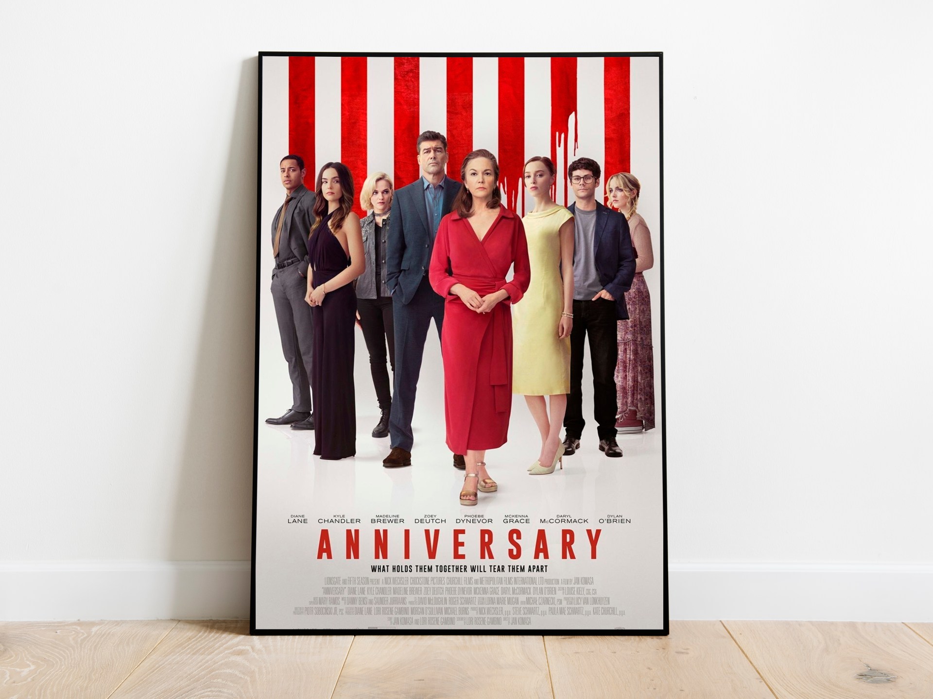 "عيد زواج".. حب عائلي تحت رقابة ناعمة وأكاذيب متفق عليها