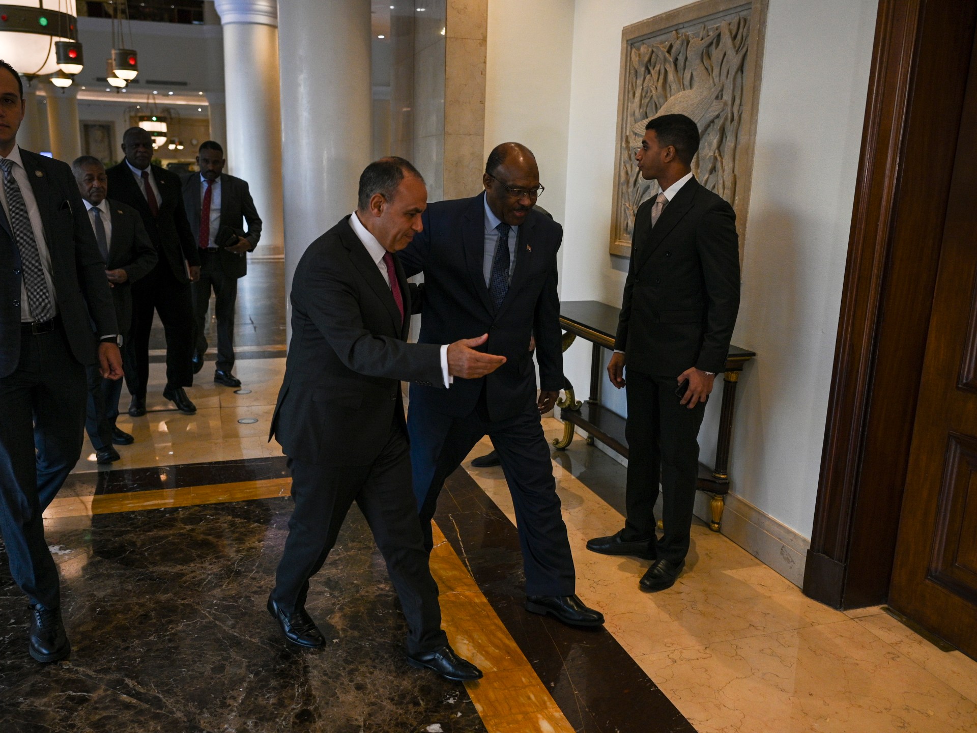 وزير خارجية مصر يصل بورتسودان وسط أزمة متصاعدة بالفاشر