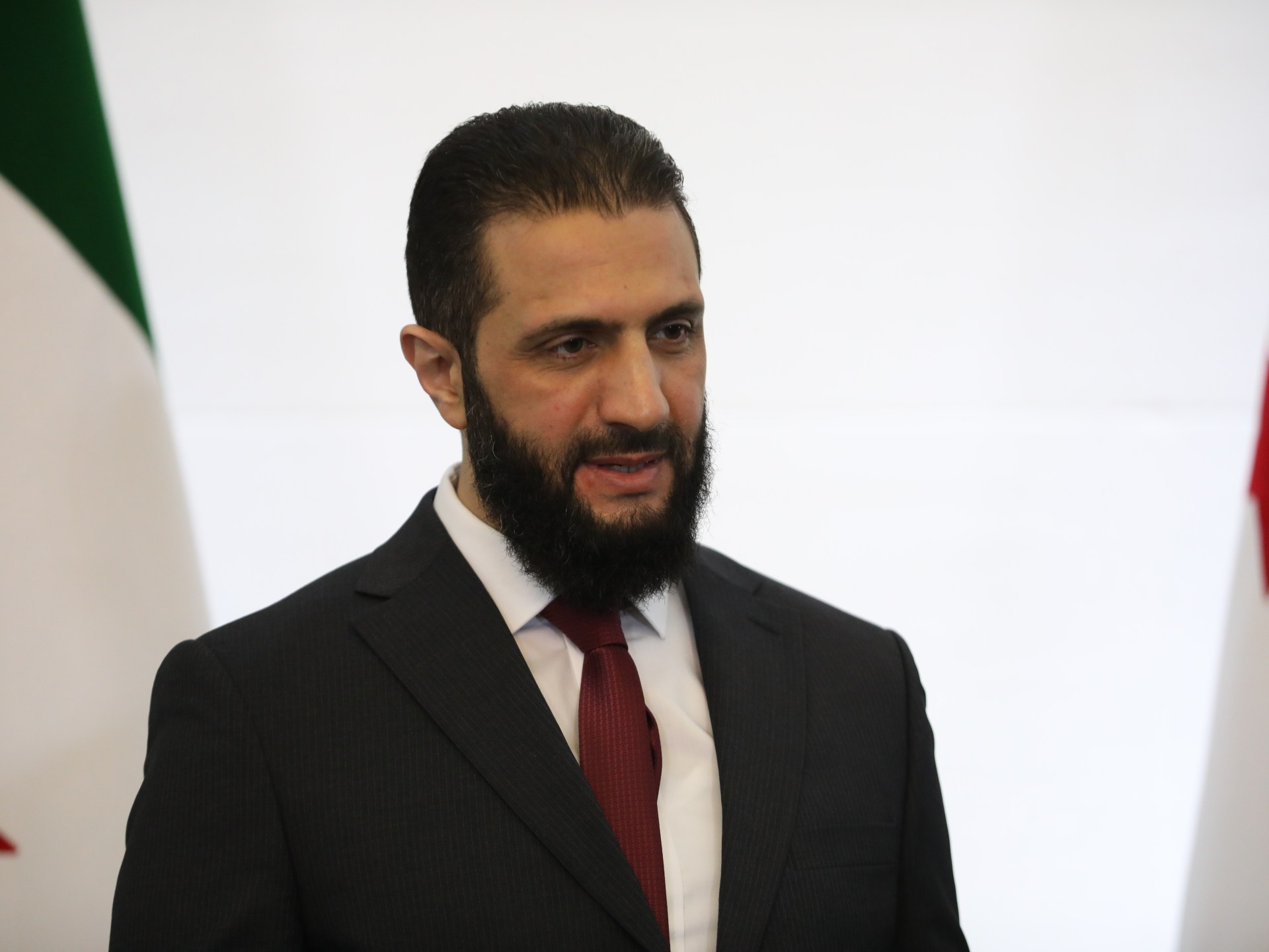 الخزانة الأميركية ترفع العقوبات عن الشرع وخطاب