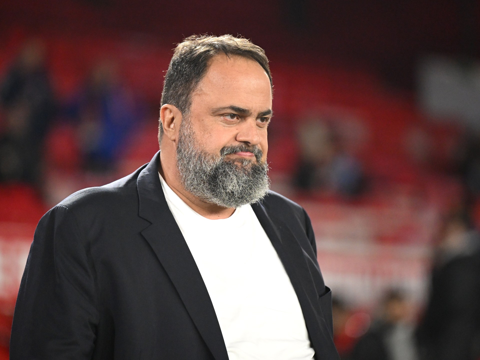 بدء محاكمة رئيس أولمبياكوس اليوناني في أكبر قضية تتعلق بالعنف الرياضي