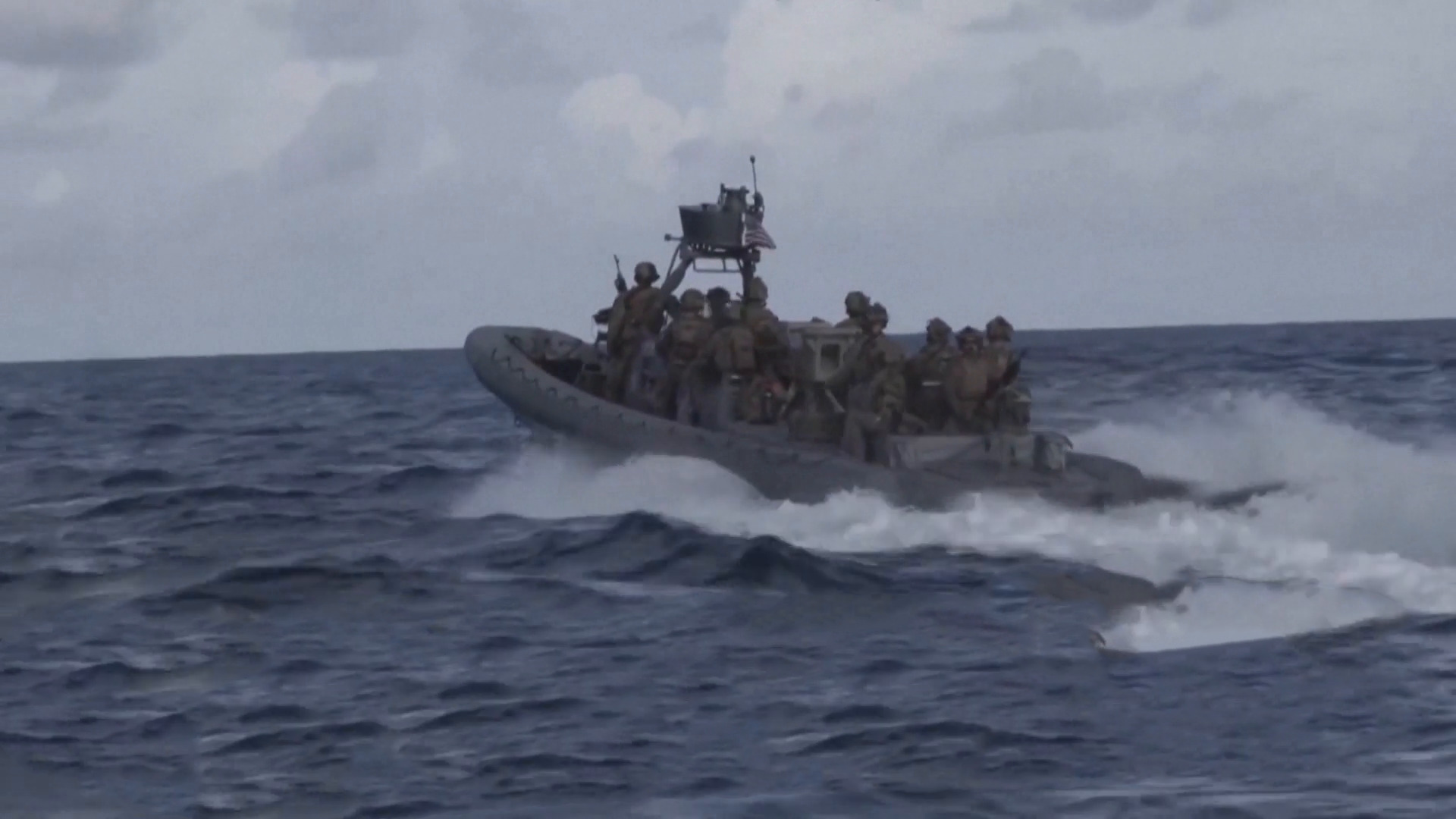 الكونغرس لترامب: لا حاجة لتفويض لشن عمليات عسكرية في فنزويلا