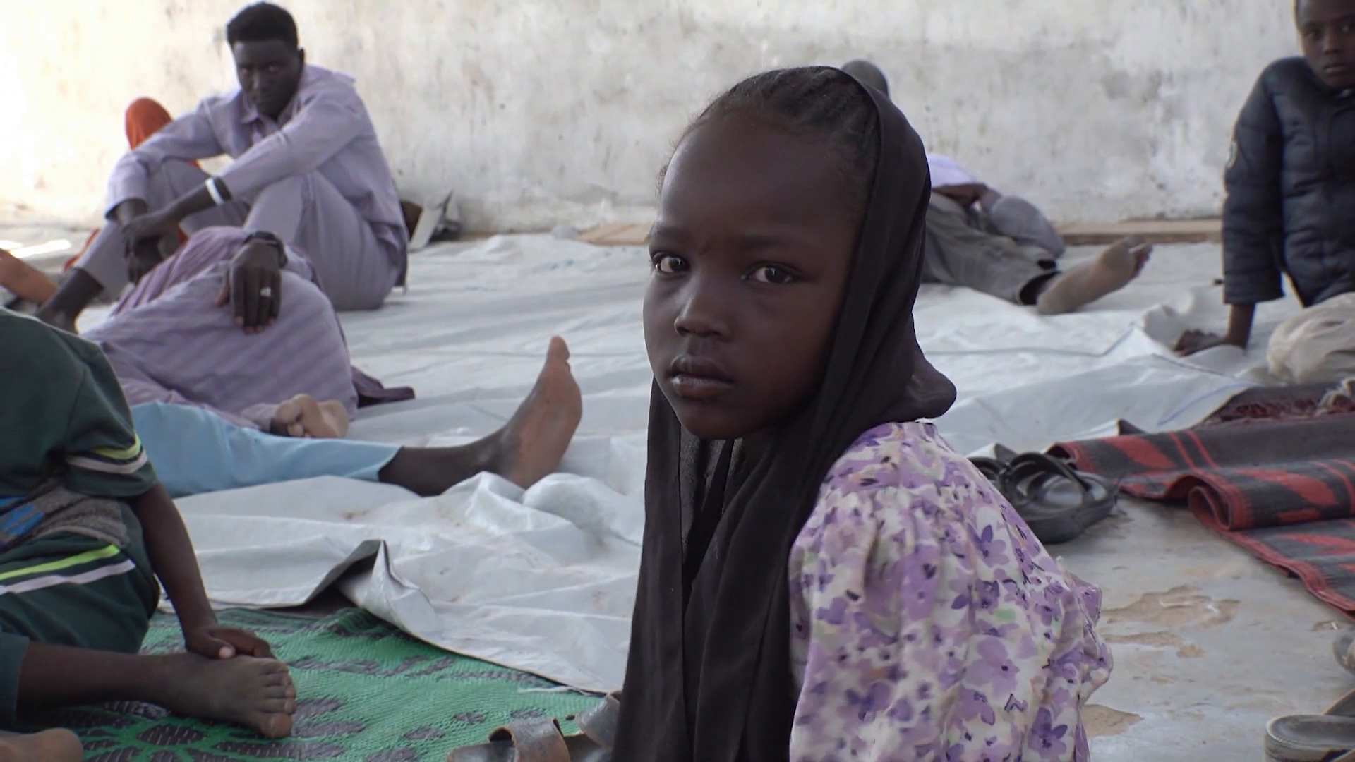 أوضاع مأساوية صعبة للنازحين السودانيين بمدينة طينة الحدودية مع تشاد