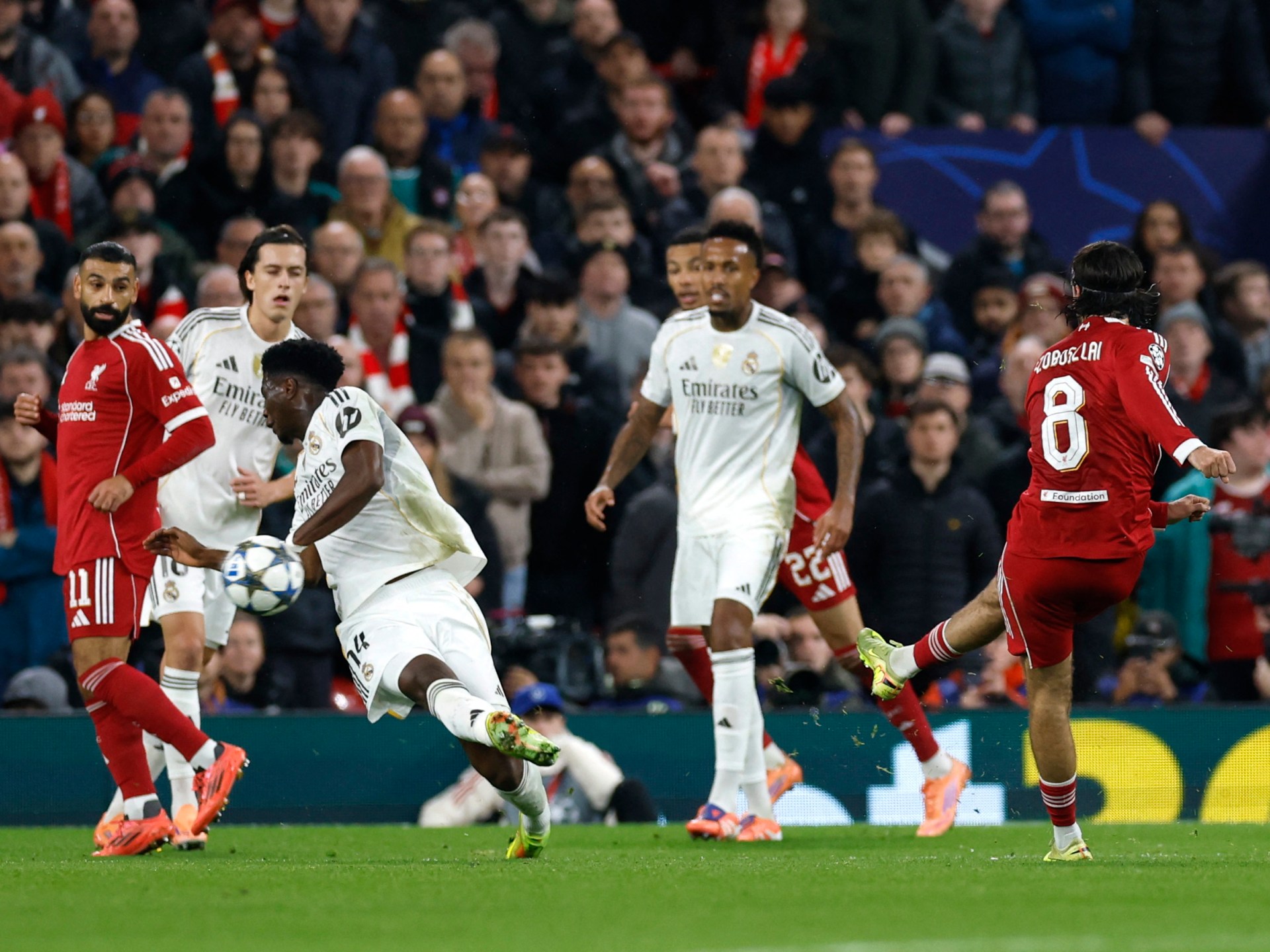 3 ركلات جزاء غير محتسبة في قمة ليفربول وريال مدريد.. ما صحتها؟