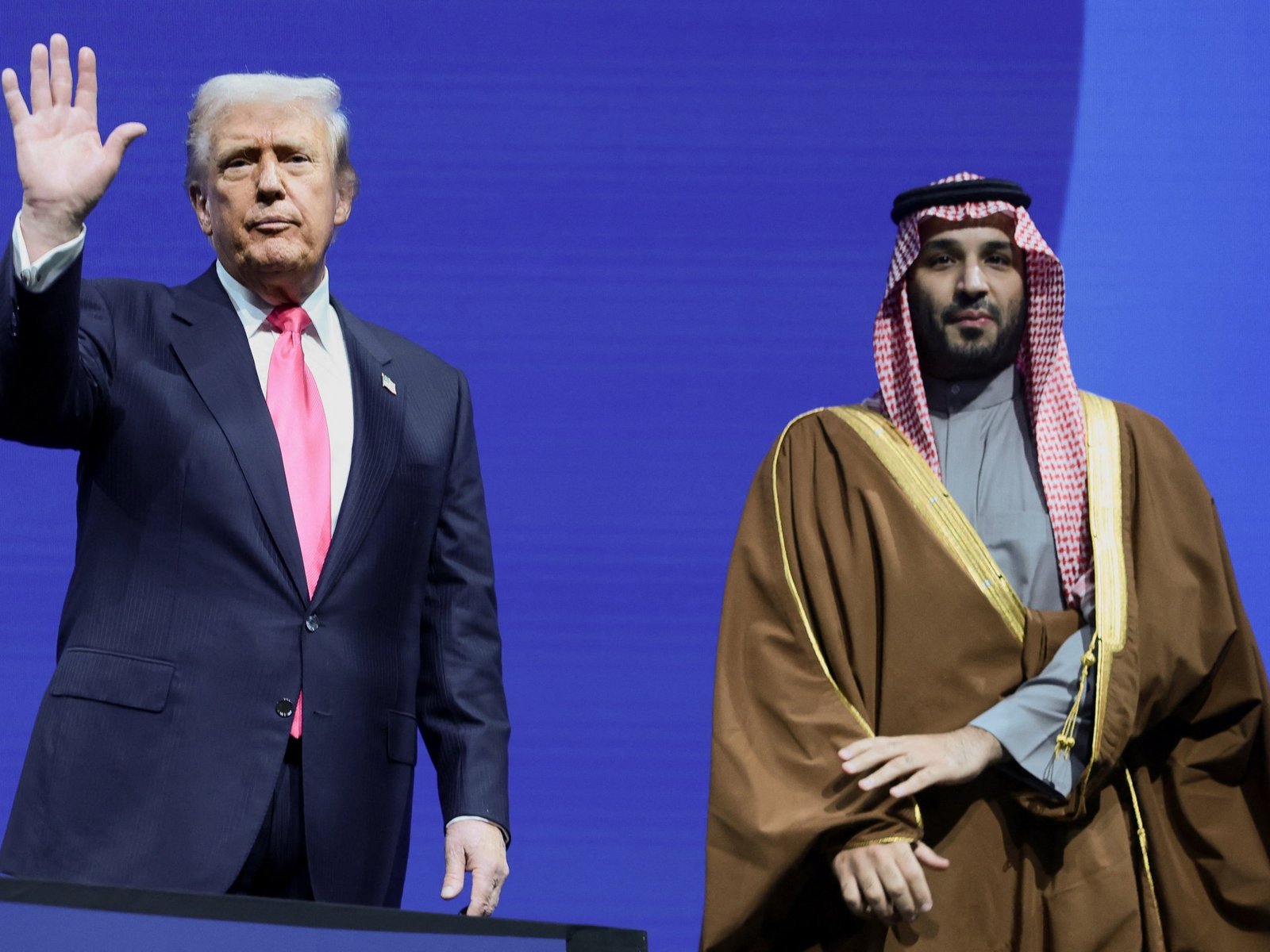 ترامب يتعهد بالعمل على ملف السودان بطلب من ولي العهد السعودي 3 reuters 691e2140 1763582272
