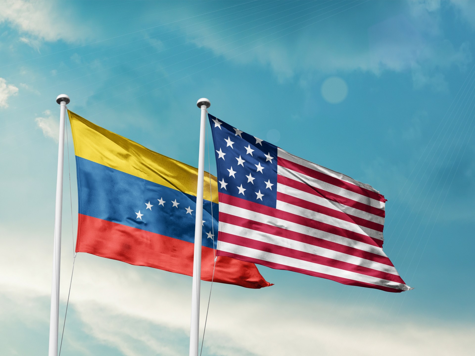 العلاقات الأميركية الفنزويلية.. من الشراكة الإستراتيجية إلى التوتر العسكري