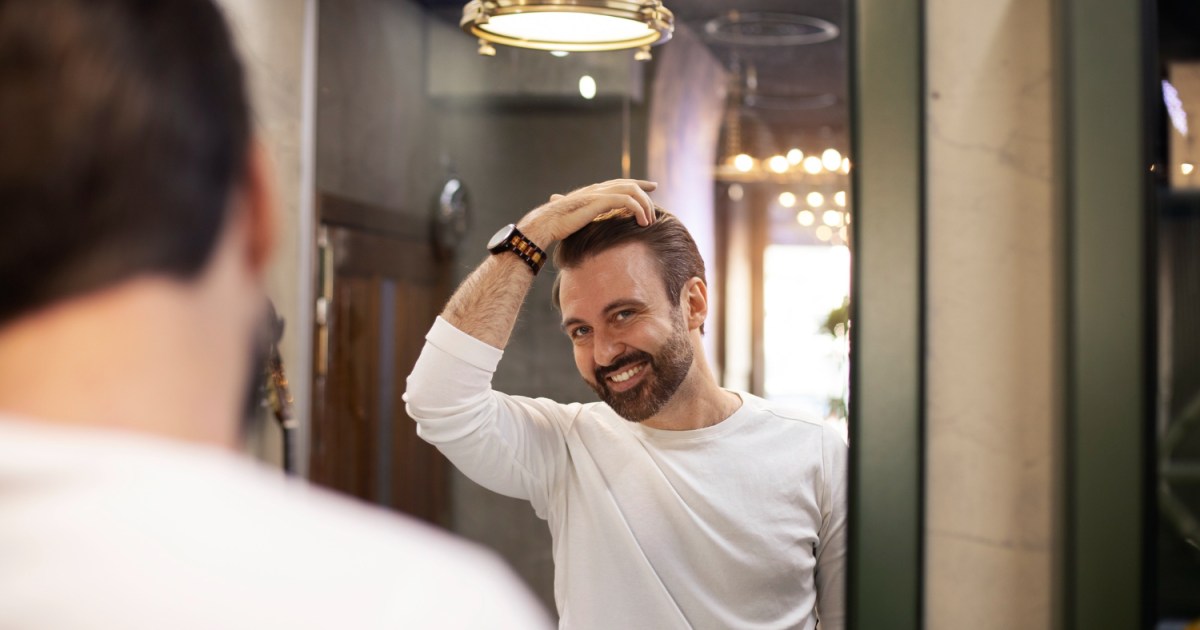 لماذا يحتاج الرجال إلى ترطيب عميق للشعر؟