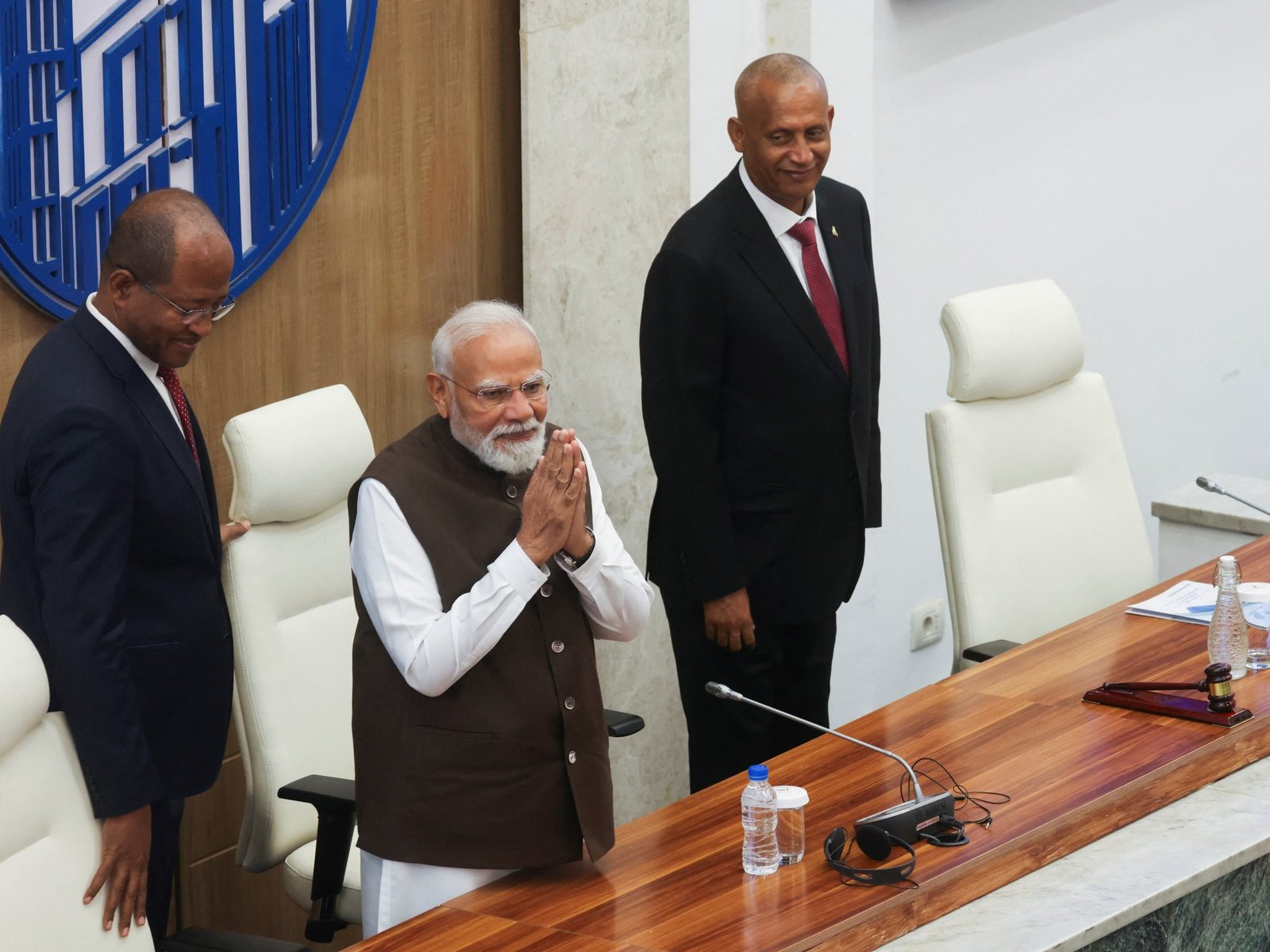 2india 1765996075
