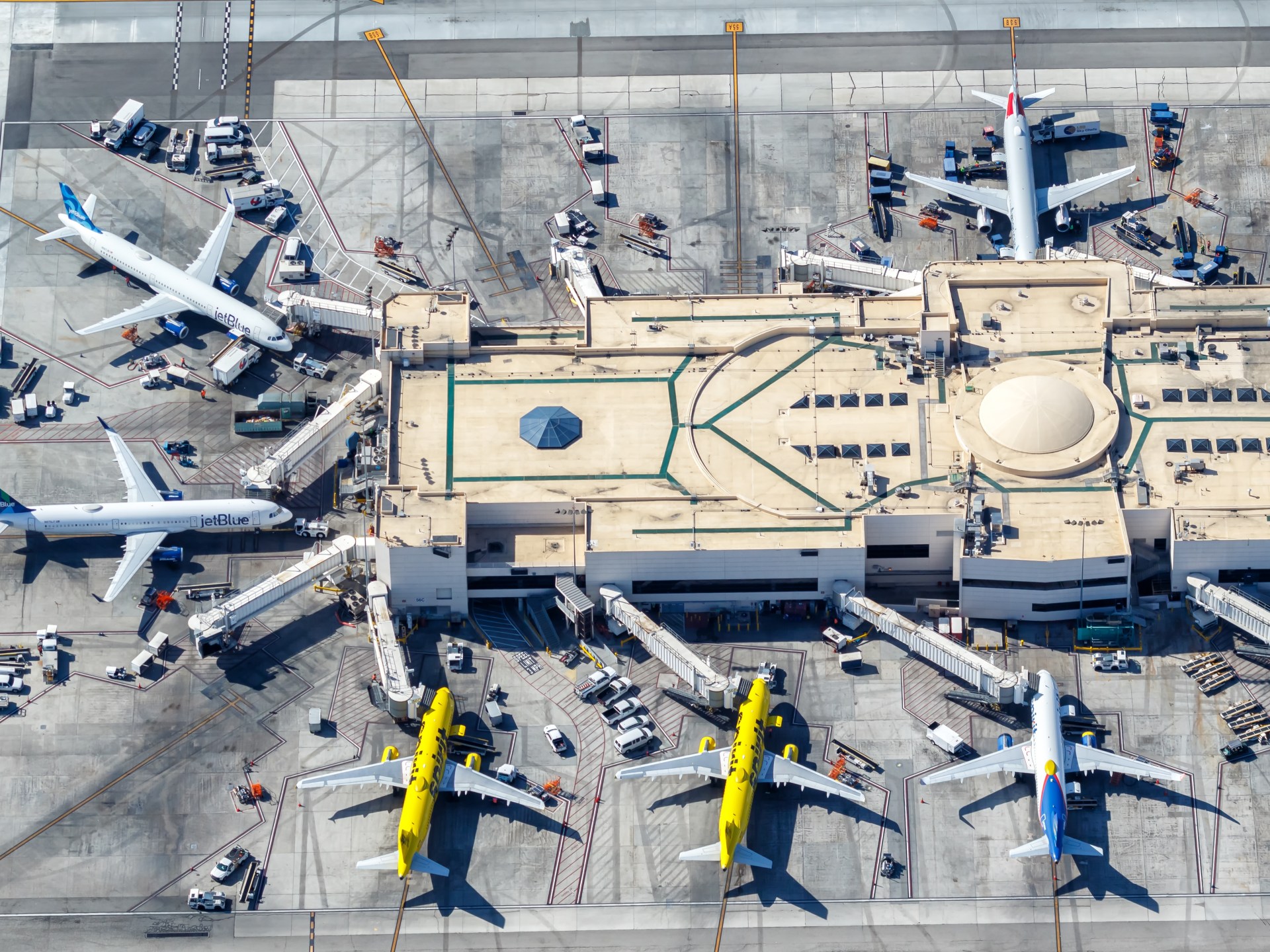 2us airports 1761645730