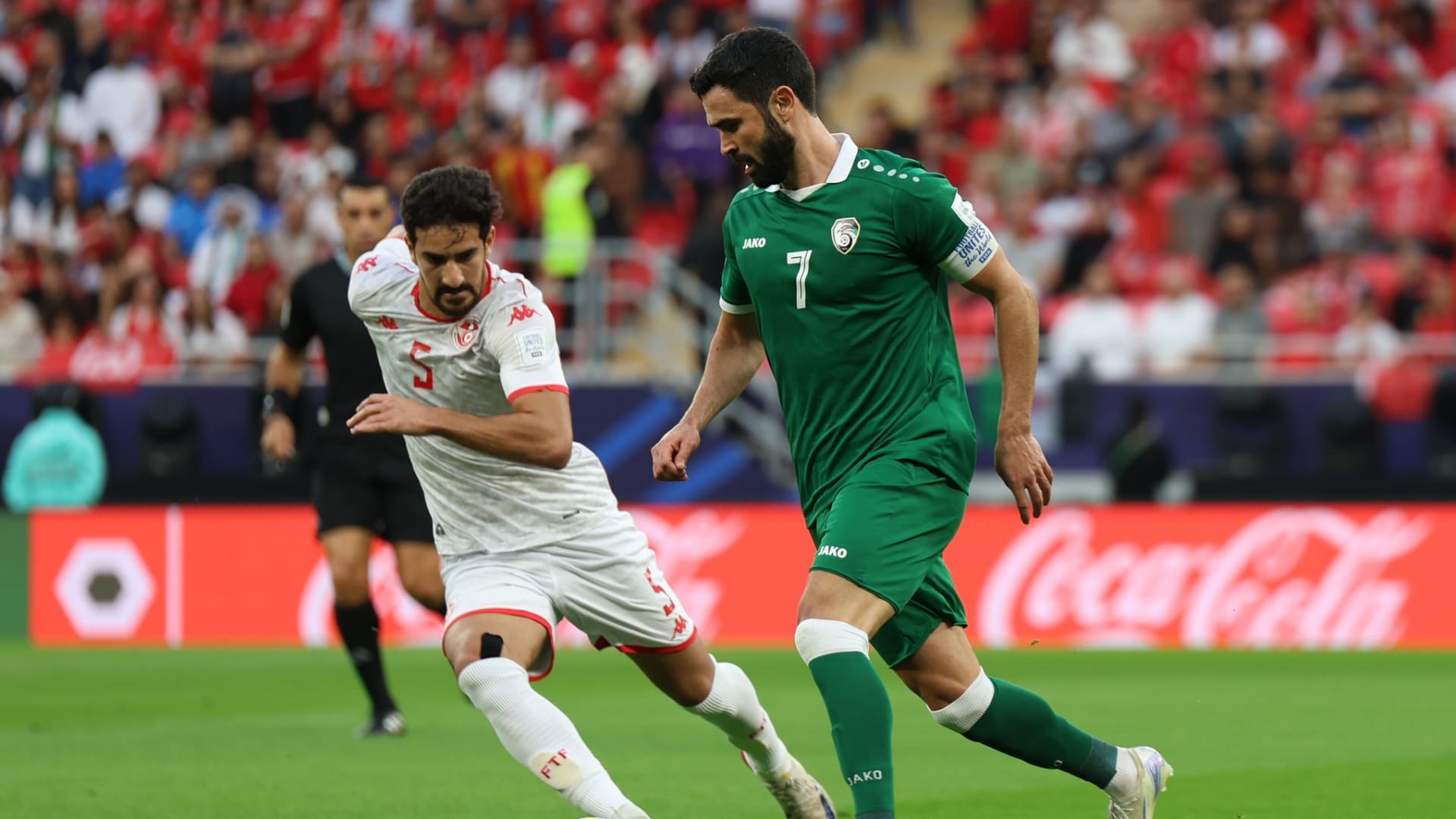 بحركة مهارية وهدف "مُذهل".. عمر خربين يتصدر المشهد خلال فوز سوريا على تونس