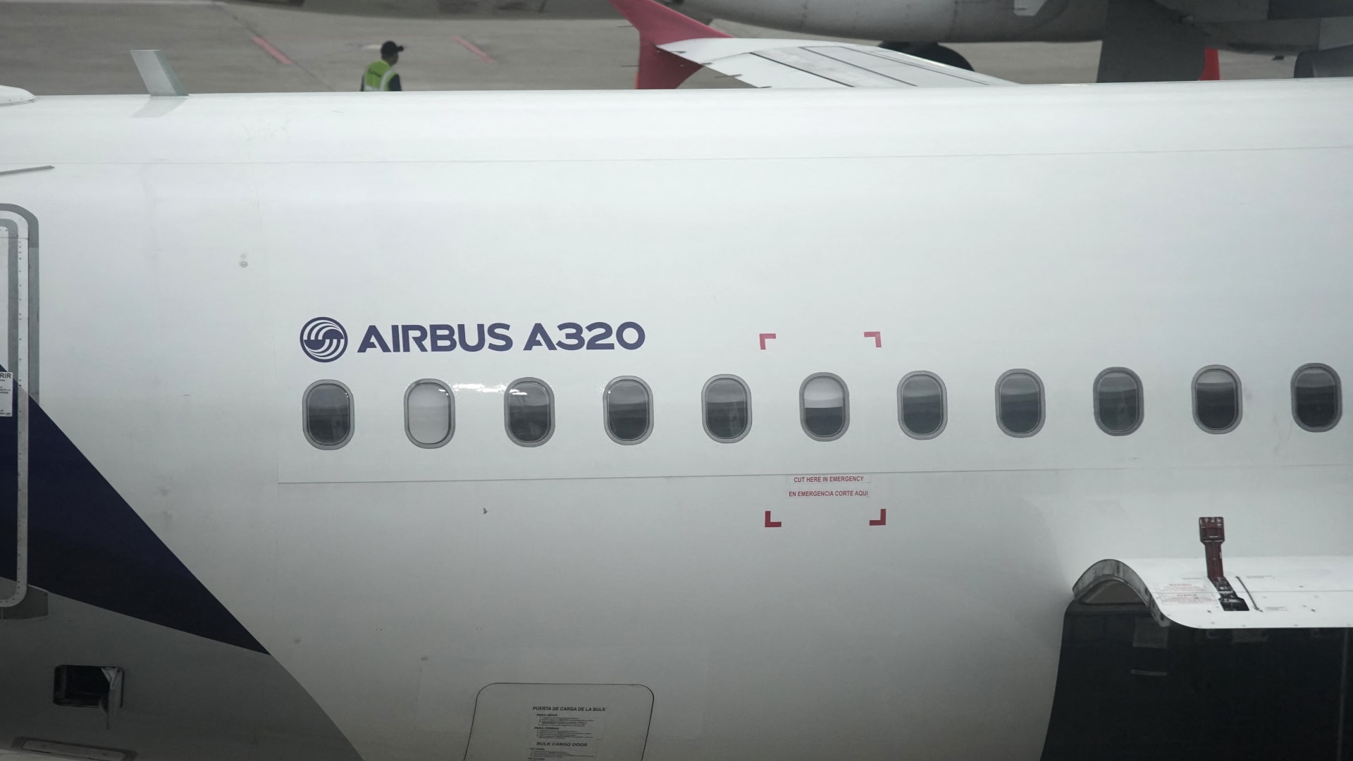 إيرباص تكتشف مشكلة جديدة في طائرات الركاب A320 الأكثر مبيعًا