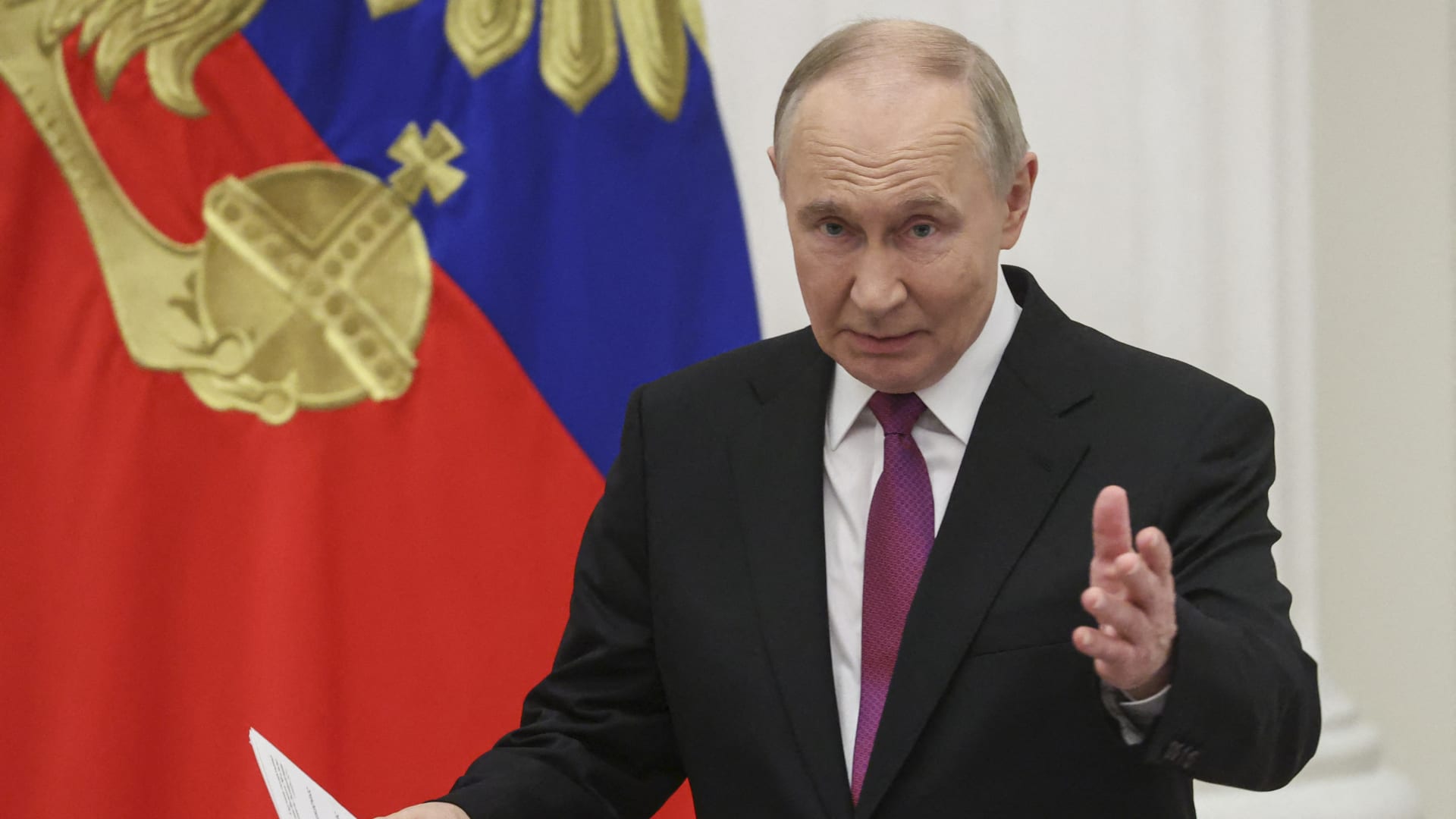 بوتين مُحذرًا: روسيا مُستعدة إذا أرادت أوروبا الحرب