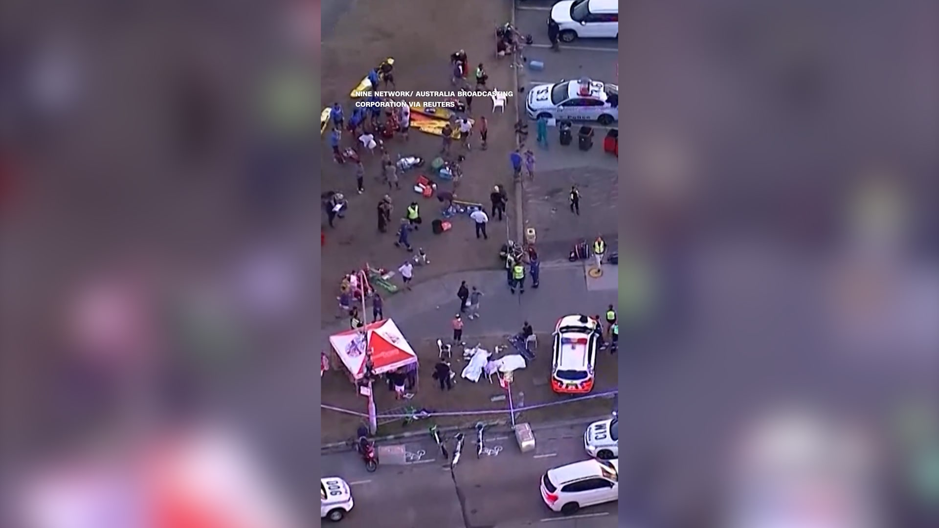 في أولى ليالي "حانوكا".. السلطات الأسترالية تصف إطلاق نار سيدني بـ"الإرهابي"